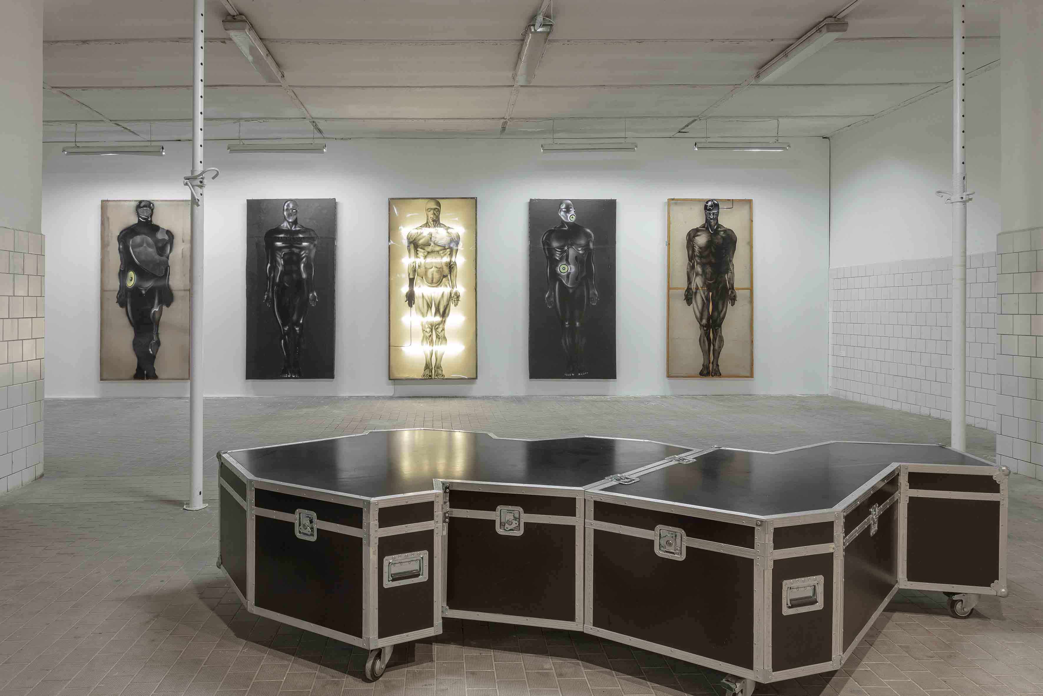 GEOVÝBĚH by MARTIN KÁŇA at PRAGOVKA GALLERY (THE WHITE ROOM) curated by PAVEL TICHO [from 20240607 to 20240829] [Photo: Marcel Rozhoň]