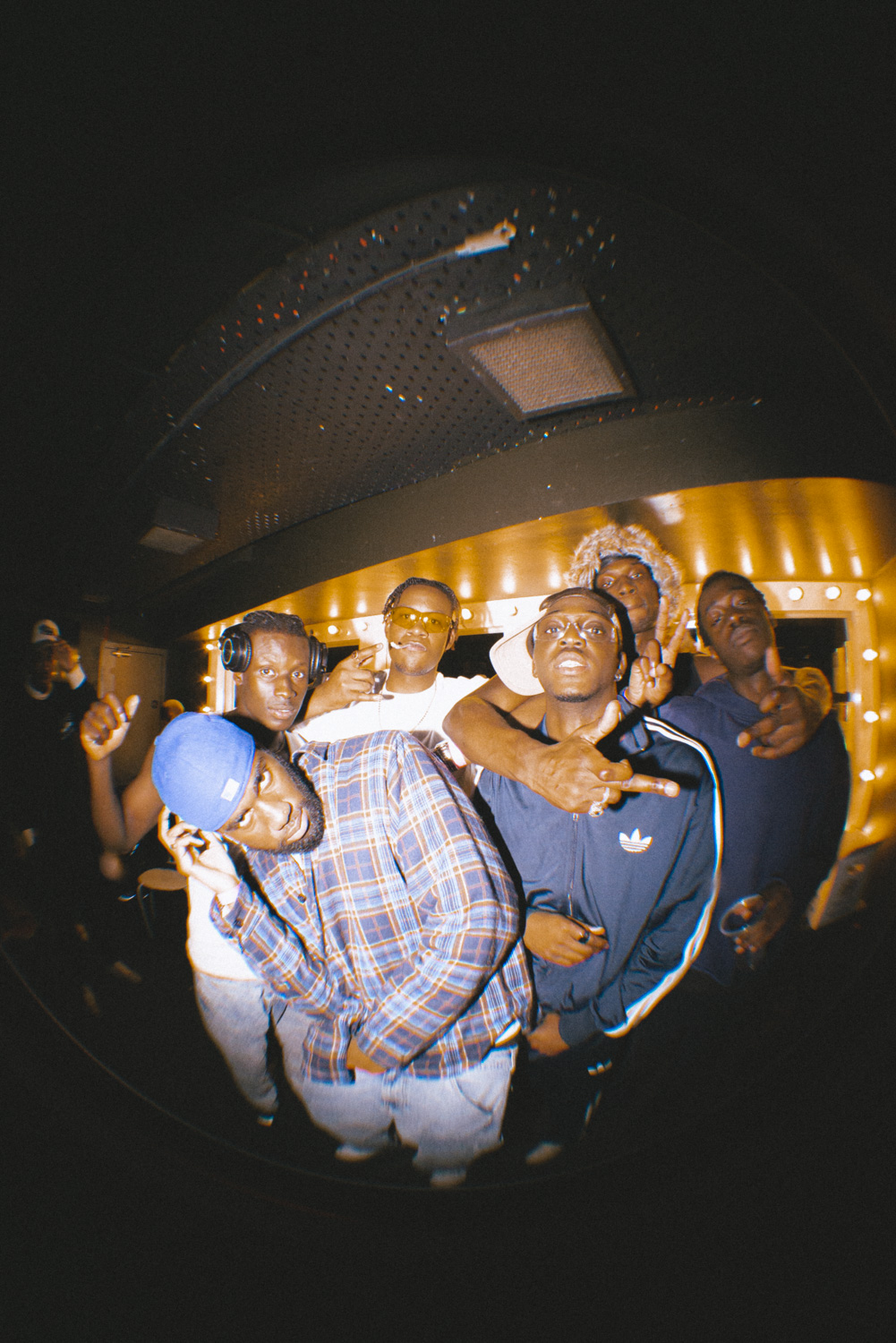 GLIDERS AT FLOURISH IN BUTTON FACTORY DUBLIN