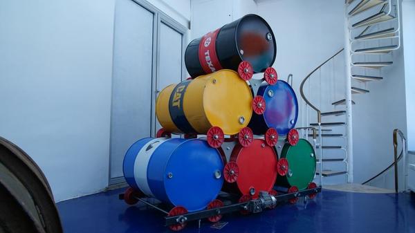 “Turmoil” with Leon de Bruijne