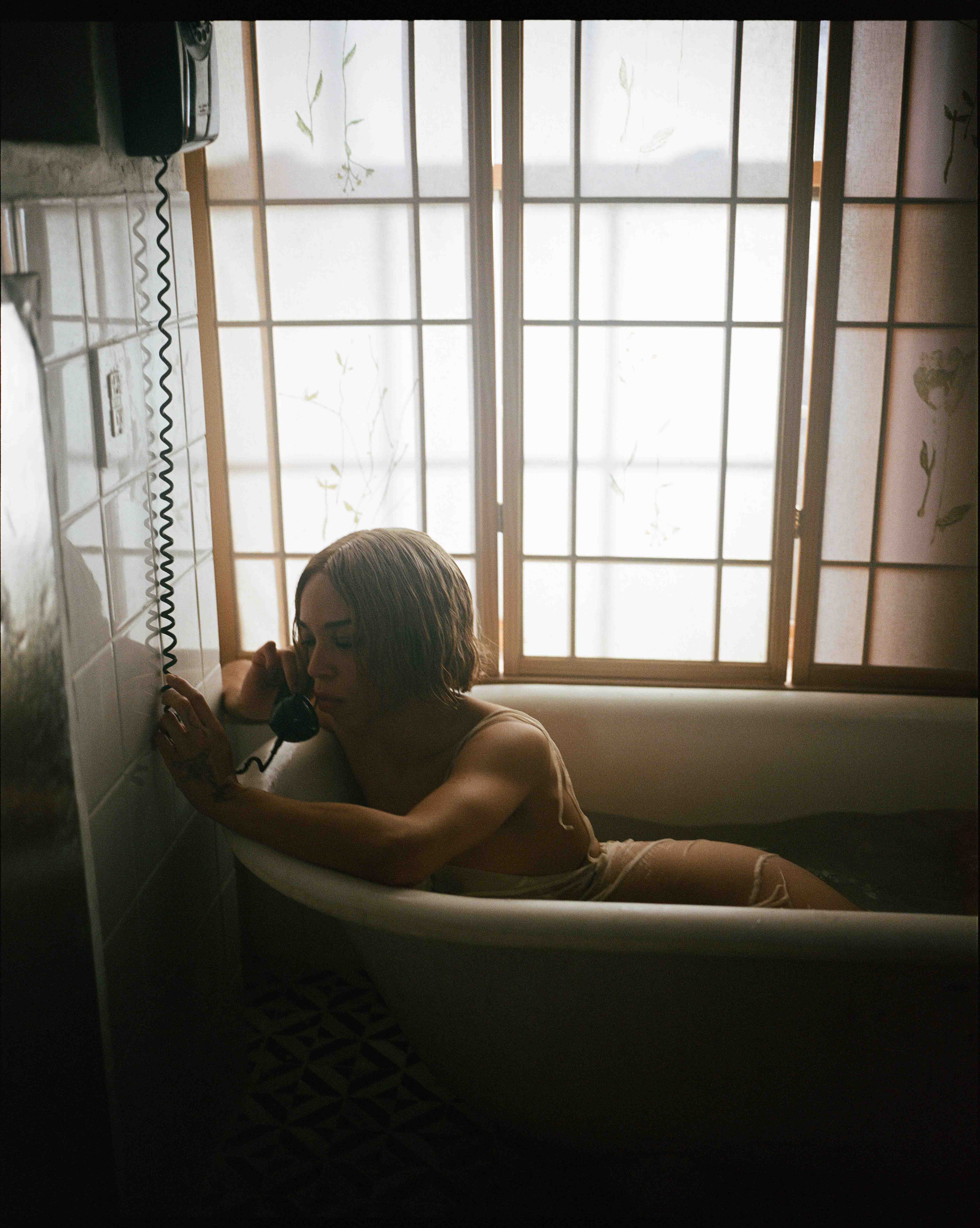 Zsela "Lily of the Nile"