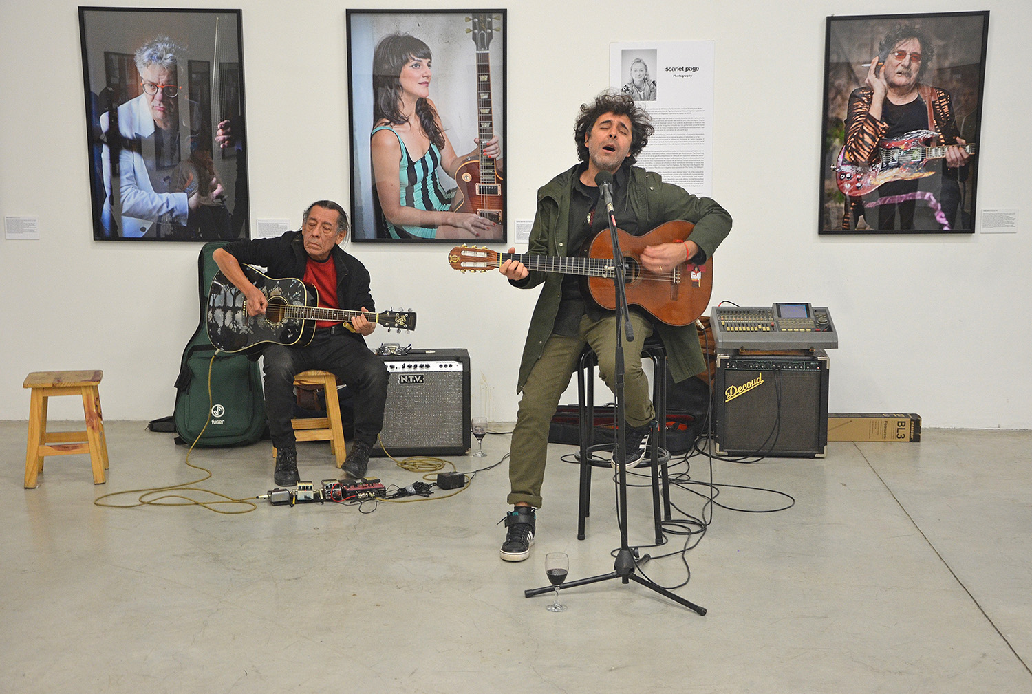 Yacaré Manso (voz) y Kubero Díaz Díaz (guitarra)