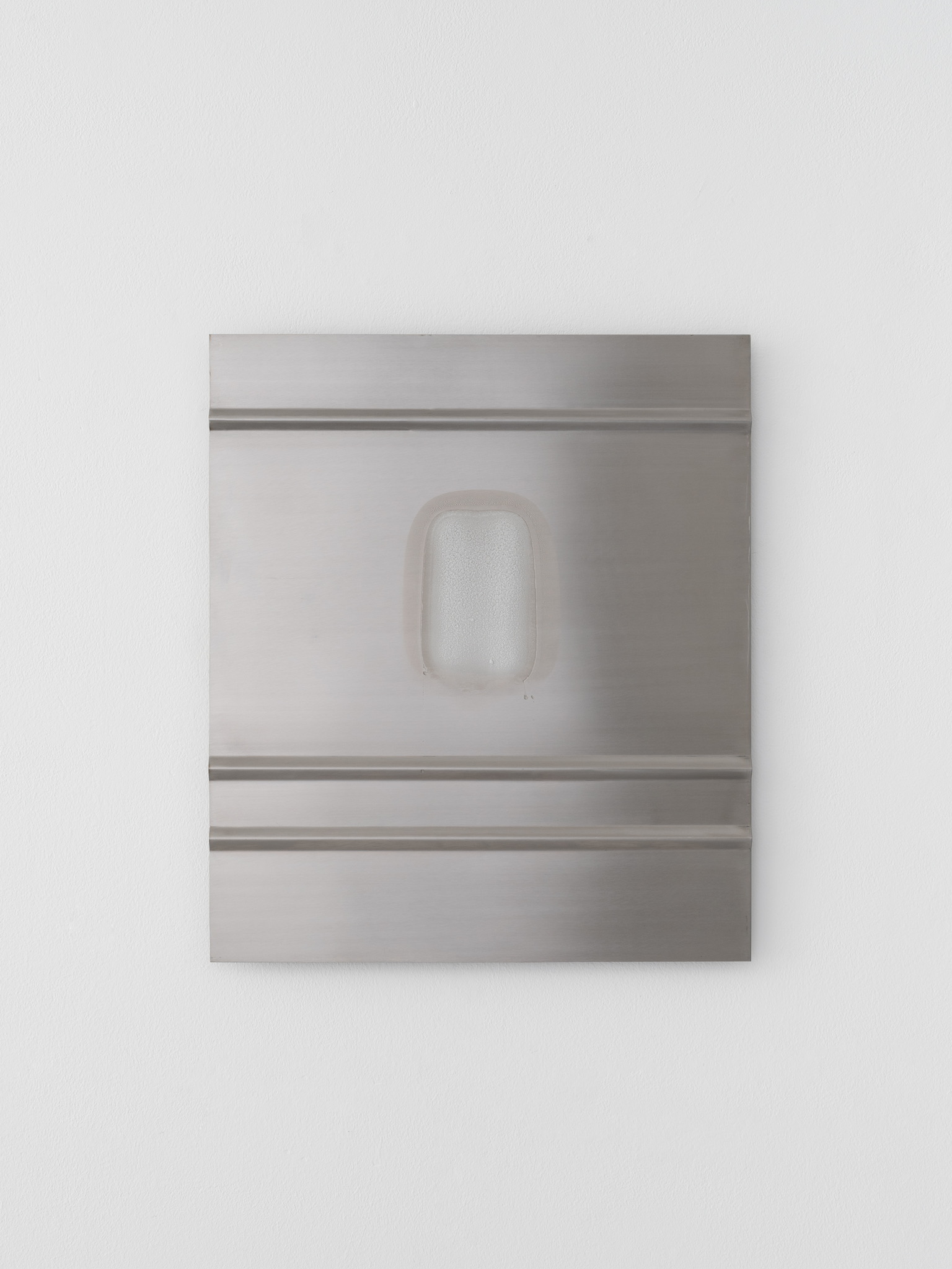 KH-04-06, 2025H 675mm X W 580mm Stainless Steel and Dry Ice 