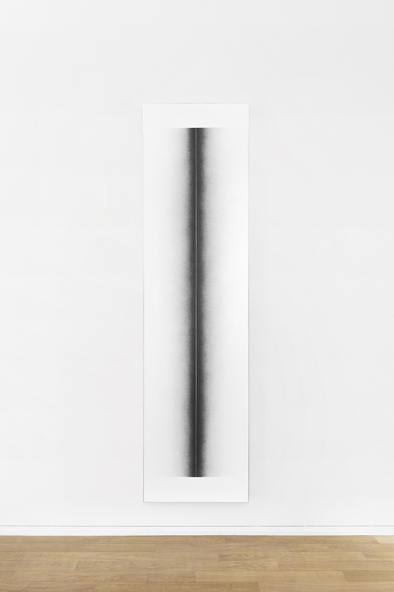 Isometría II, 2022graphite sur papier marouflé sur bois, aluminium, 240x60cm