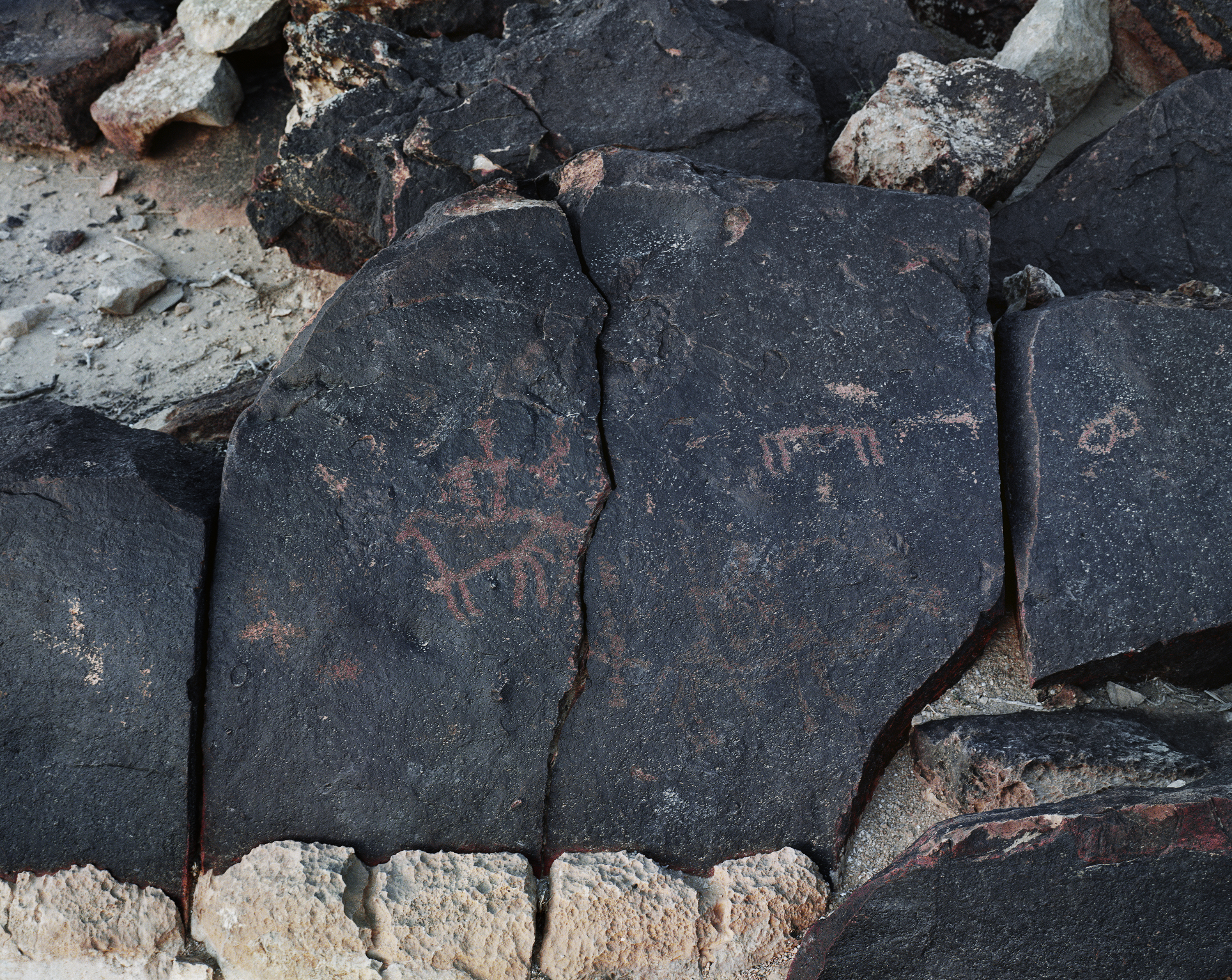 Rock Petroglyphs, 2017, archival pigment print, 78x96 cm