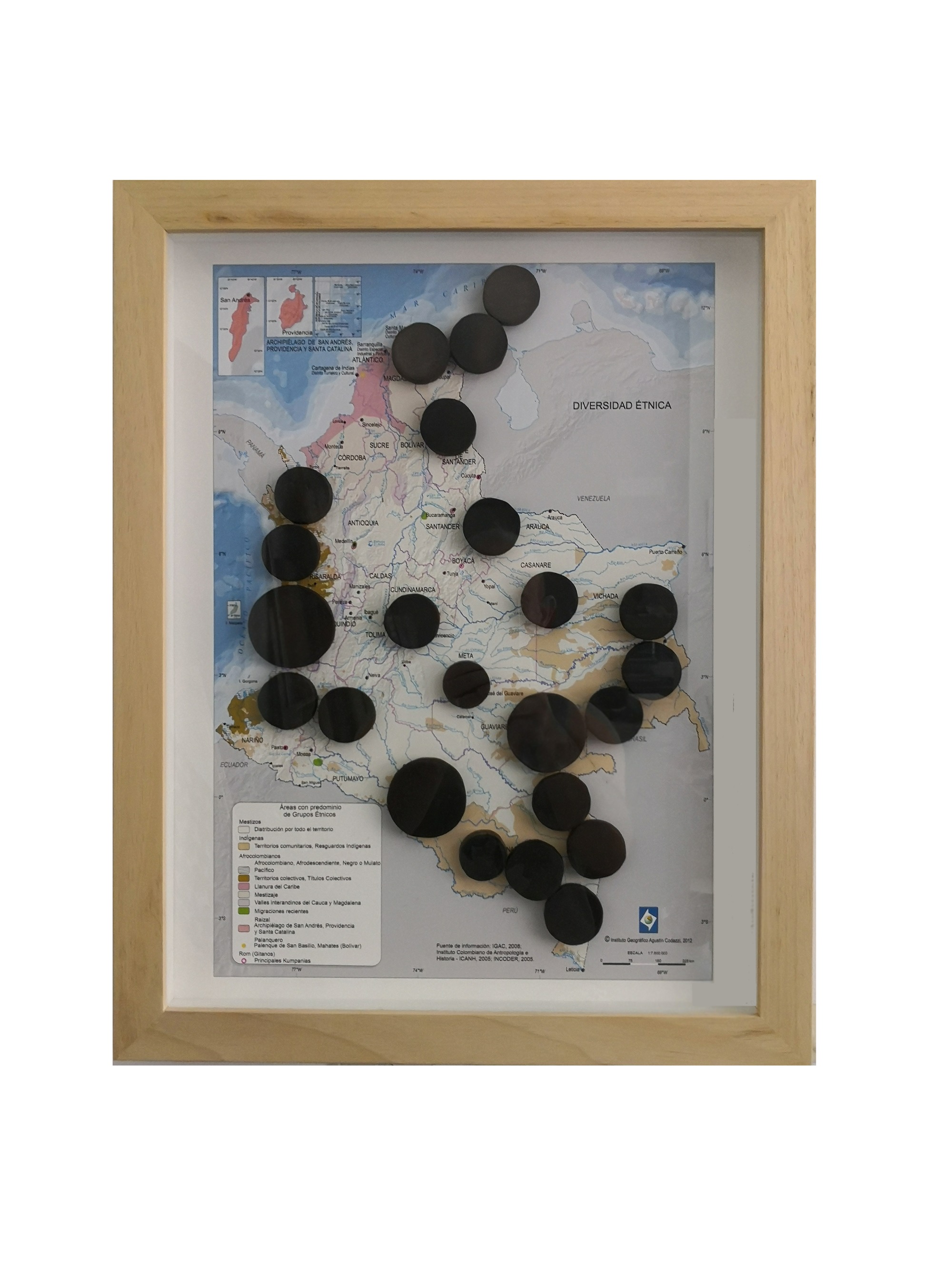 De la serie Mapas. Mapa en papel de algodón con cerámicas en chamba. 55 x 44 cm. 2019