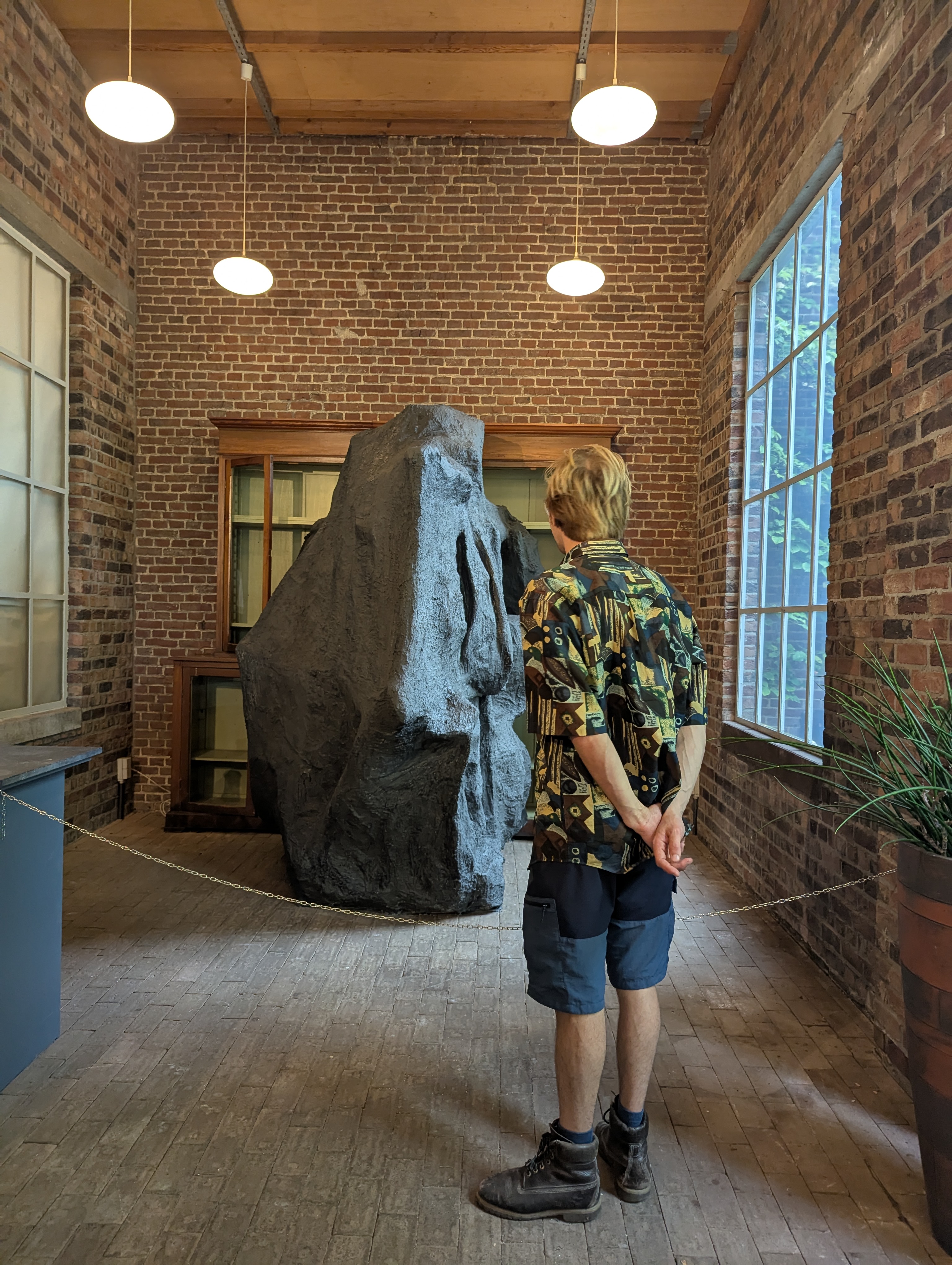 AppropriationRotsinstallatie i.s.m. Isabel Devos mixed media 2025