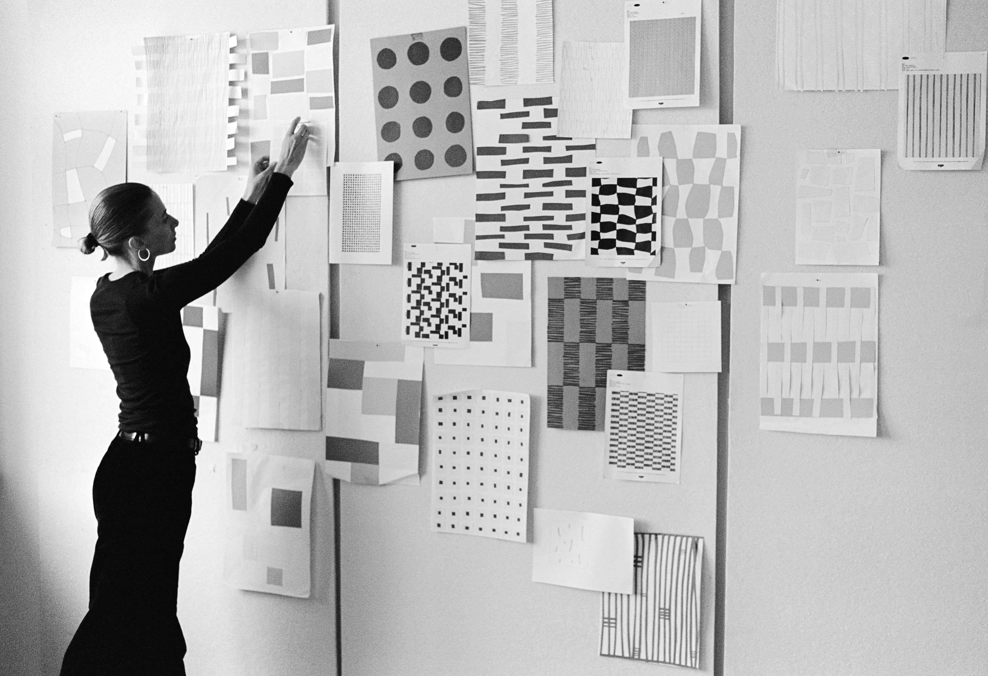 SHE FOR EGESHE is a tribute to her. Featuring six carpet designs celebrating female artists in their time not obtaining the recognition they deserved within the textile weaving, sculpture or painting handicrafts. Like Agnes Martin, Aino Aalto, Anni Albers, Ray Eames, Sonia Delaunay or Sonja Ferlov Mancoba – and others developing decisive works not to be disregarded. SHE honours women who helped clearing the way for future female artists, who, then and now, live and breathe design.Following a particular fascination of the preferred techniques of the 1930s’ and 1940s’ artists, all six SHE patterns are made by hand to embrace the unique expression of a line that’s either drawn, cut or put together by physical materials. The designs originate from interpretations of distinctive patterns created by different weaving techniques, experimental expressionistic shapes or, in contrast, simple and graphic paintings. Bringing these imperfect details into carpet design while keeping a simplistic yet organic look adds a sense of naturalness and artistic freedom to each carpet.Designed in collaboration with Laura Bilde