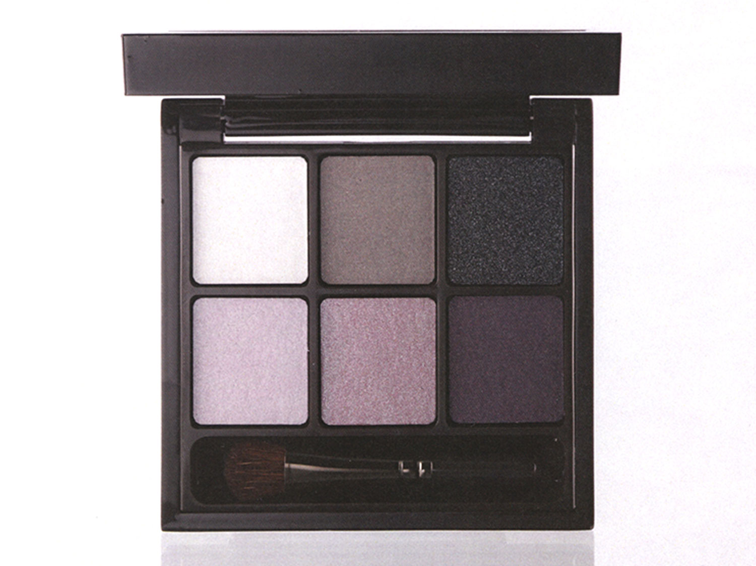 Magic, Mirth and Mischief collection 2009 eyeshadow compact