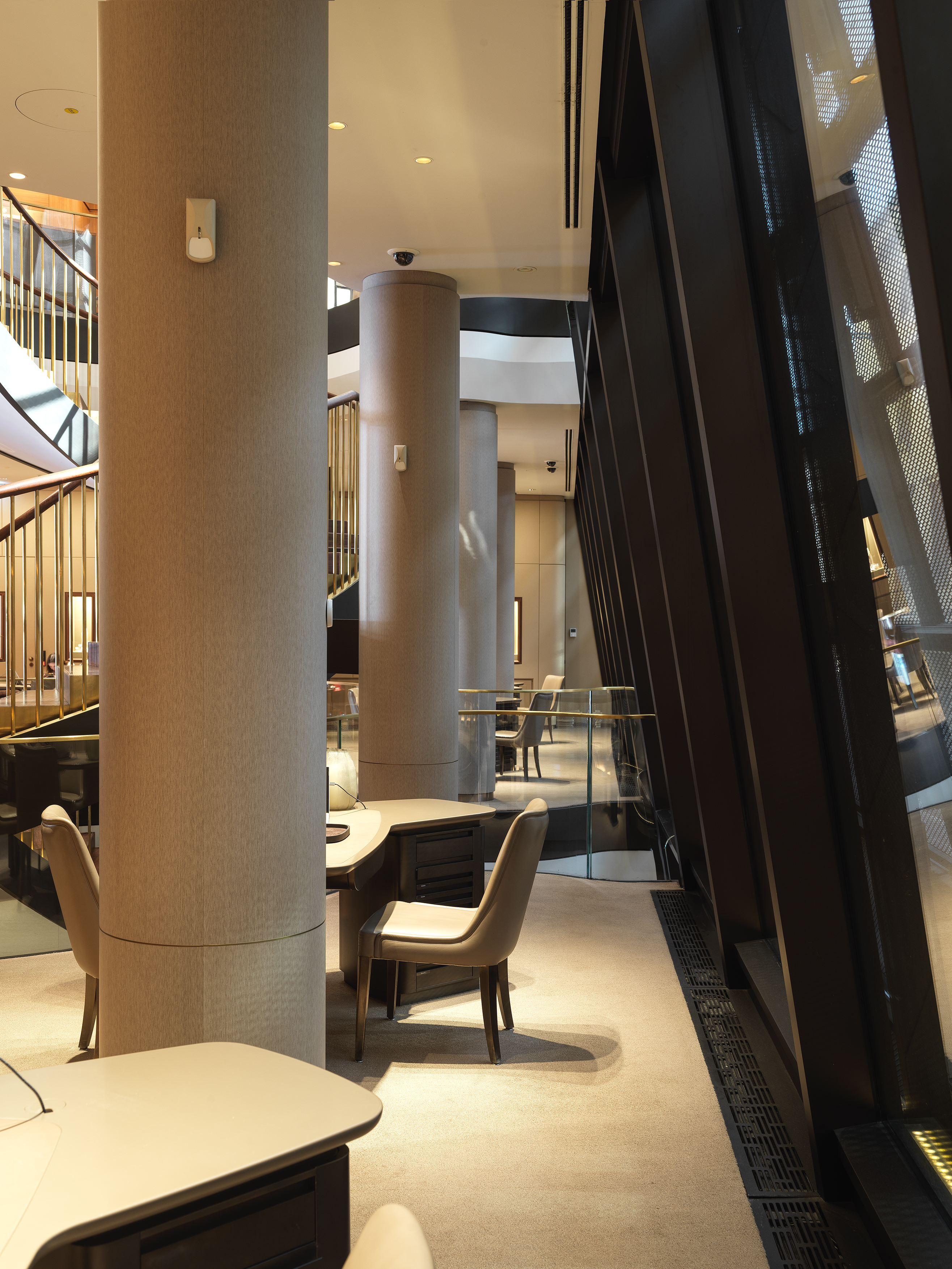 4/7 – Consulting area on the ground floor.