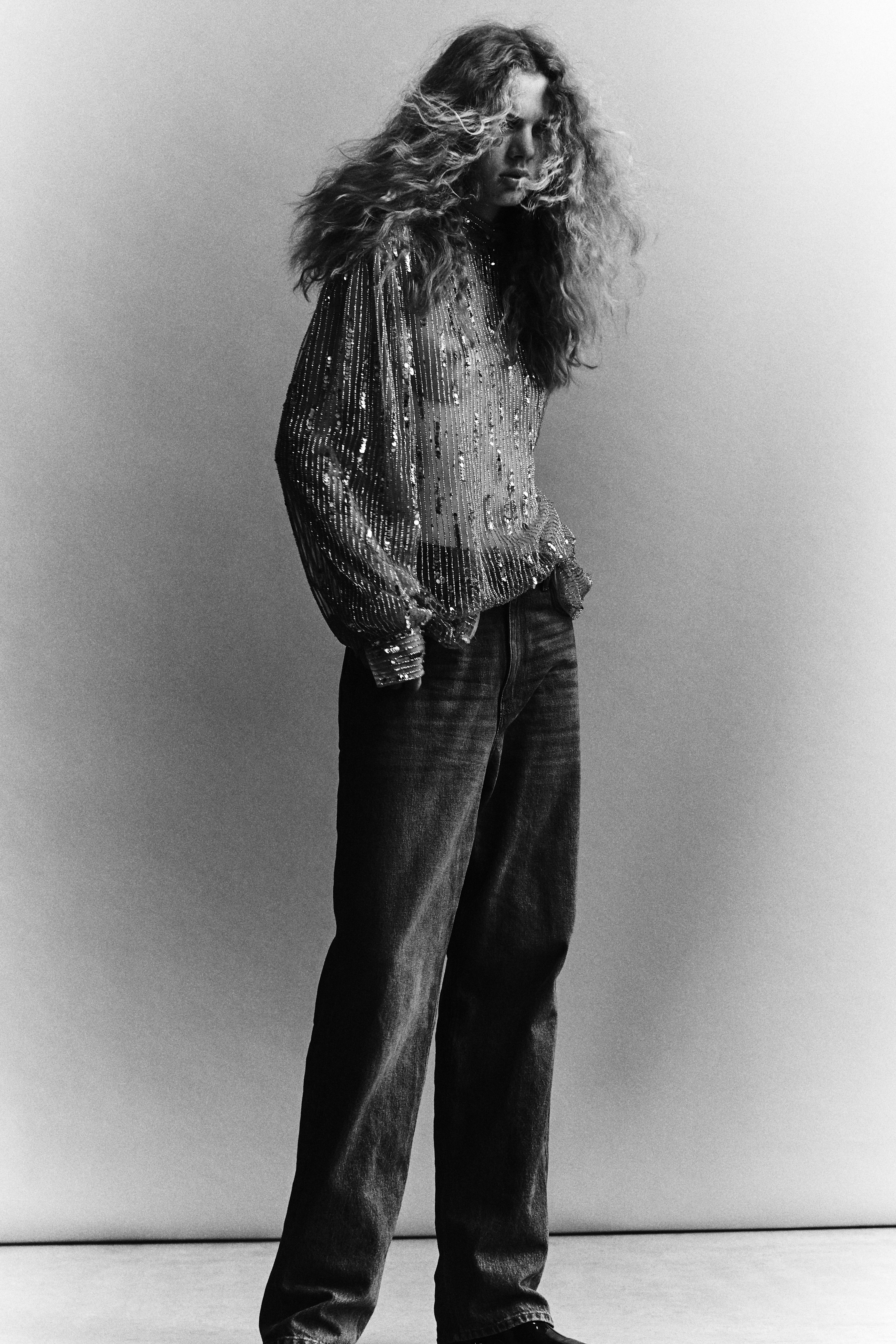 M LE MONDE by Melanie & Ramon