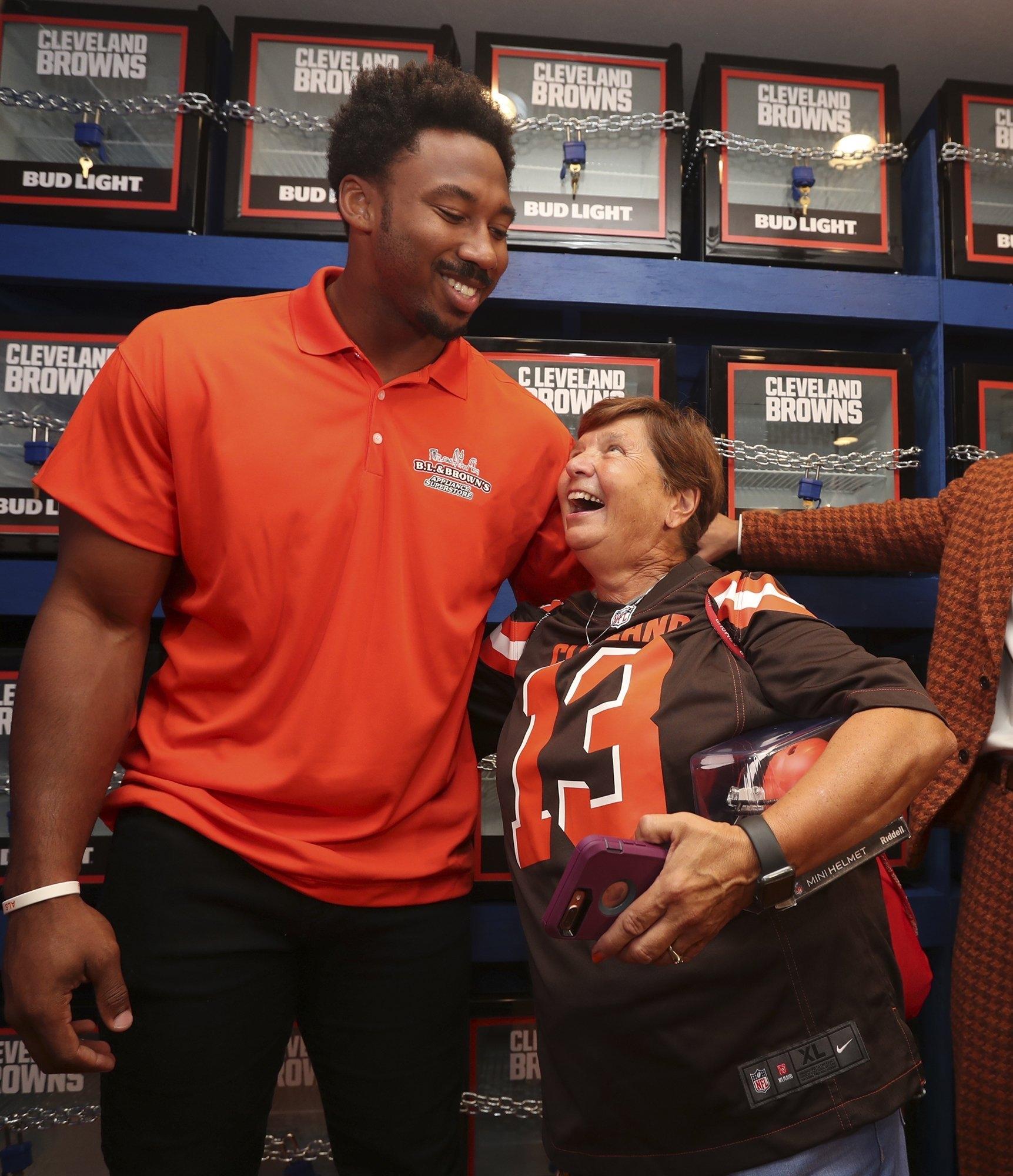 Cleveland Browns partner with Bud Light on Victory Fridges - Dawgs