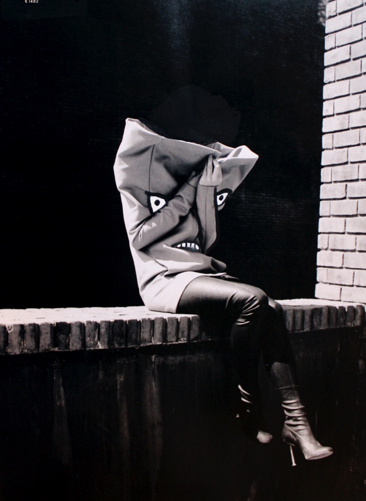 Humpty Dumpty, acrylic on magazine paper, A4