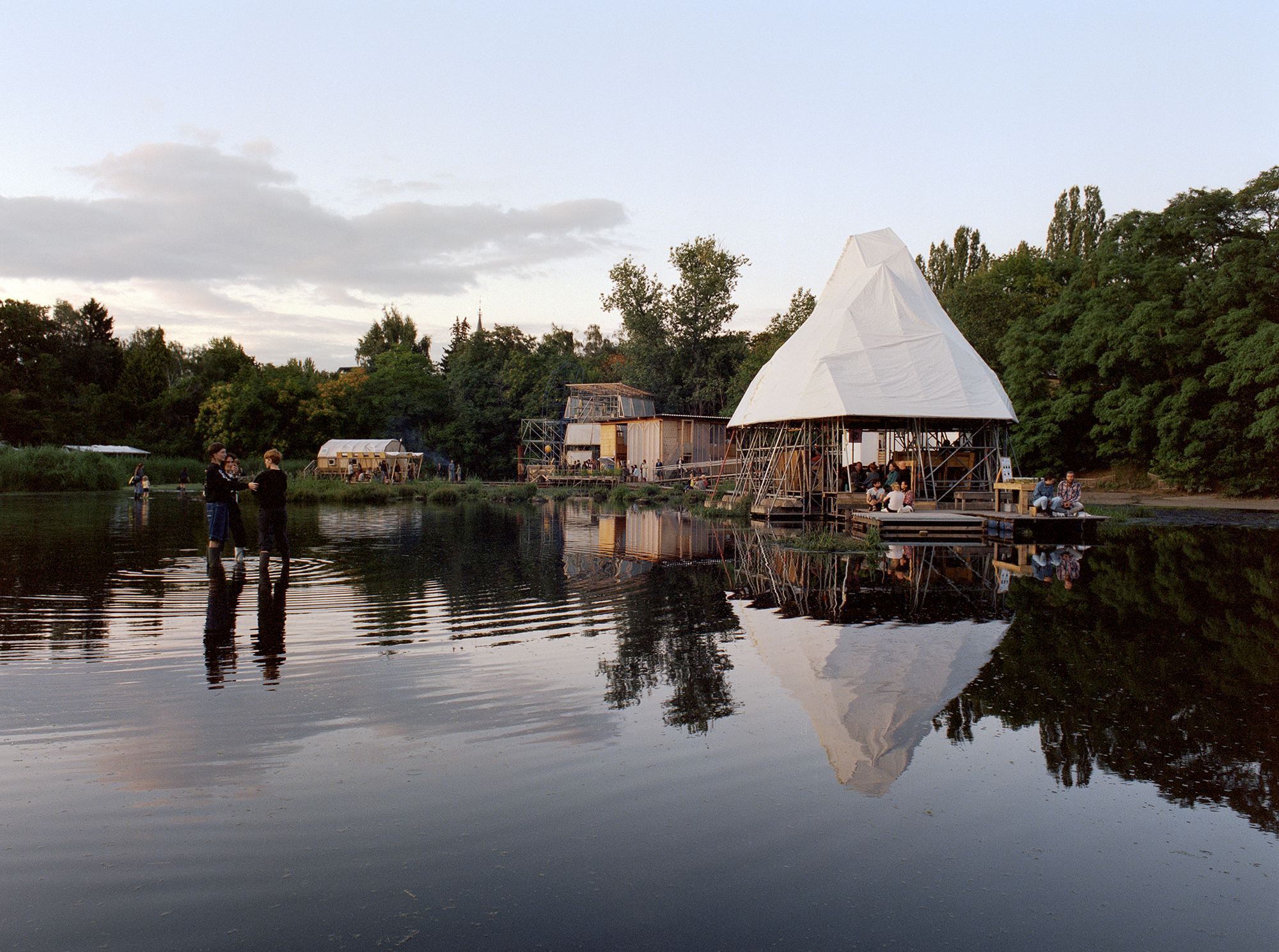 Floating University | raumlabor