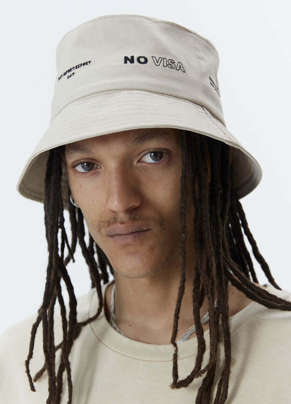 No Visa (tourist) Bucket Hat