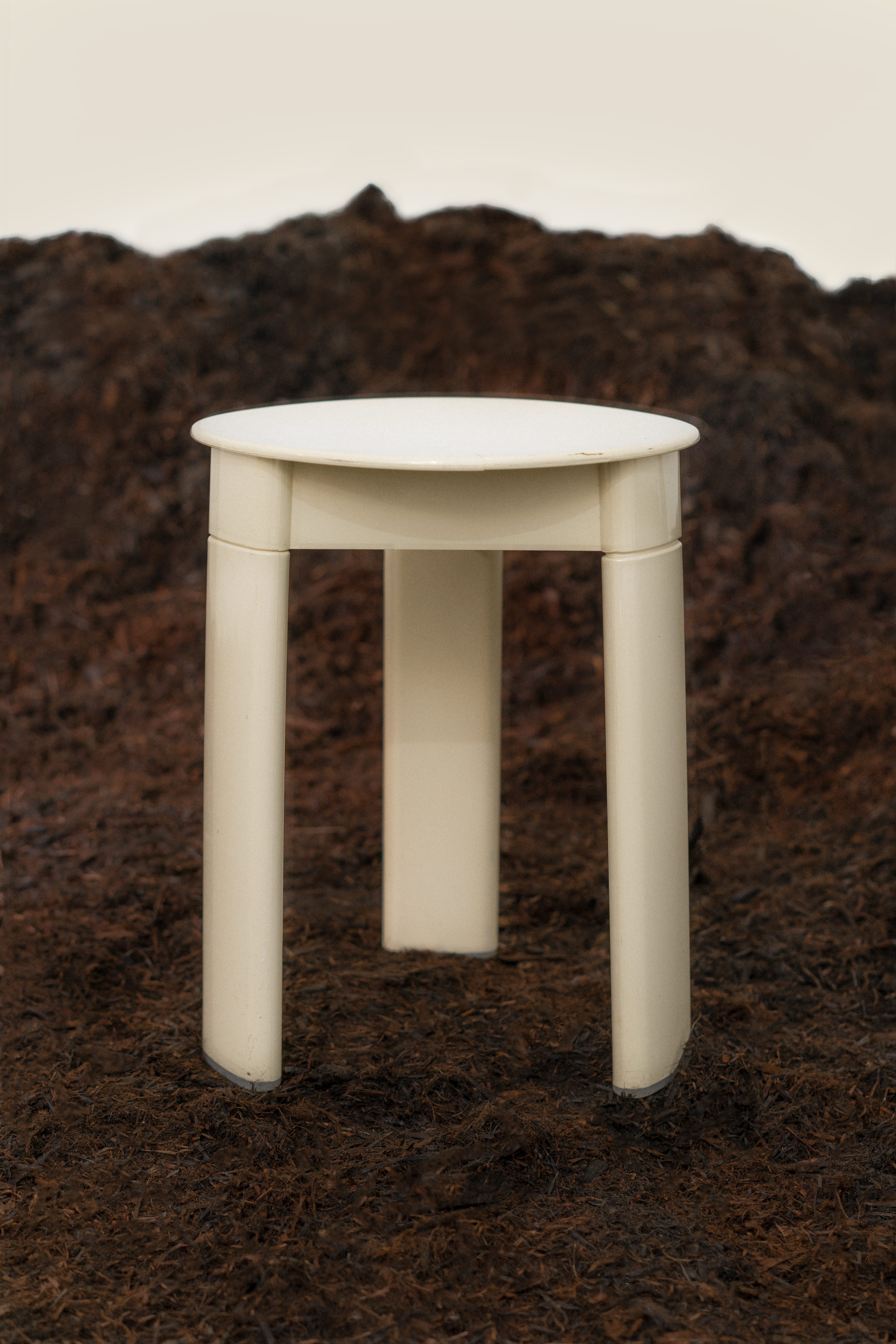SWEETERFAT OLAF VON BOHR GEDY STOOL 3 LEG