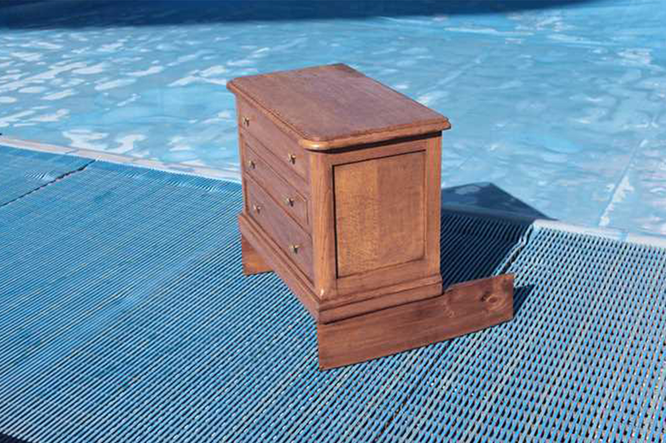 Miguel SotoDespués de mi el diluvio (Wavehouse), 2014Ensamblaje mueble de madera80 x 90 x 70 cm