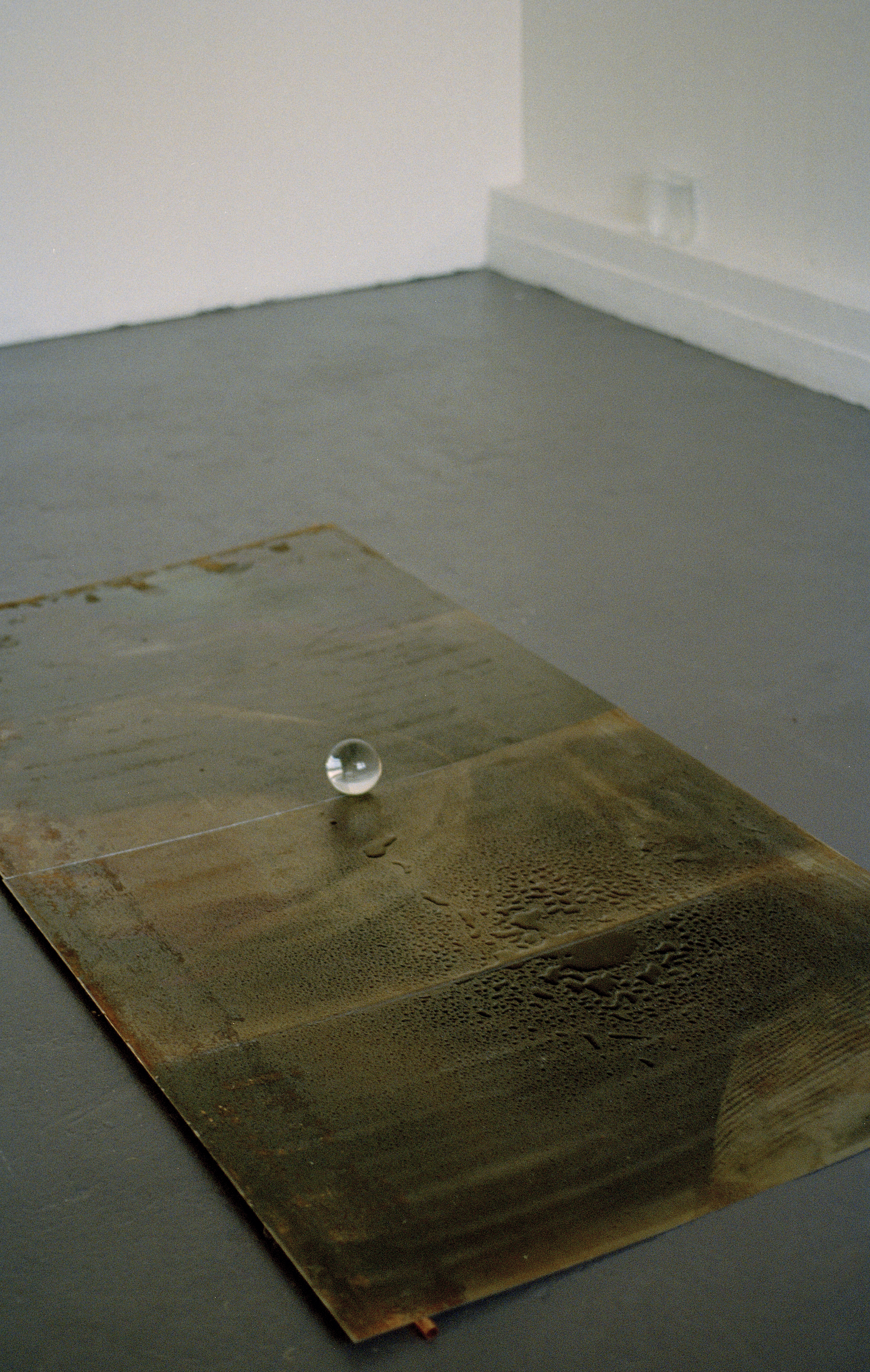 Pulsion, et reproductions, 2023, le 6b, Saint-Denis, FR, Groupshow "Quand les pierres prendront feu"