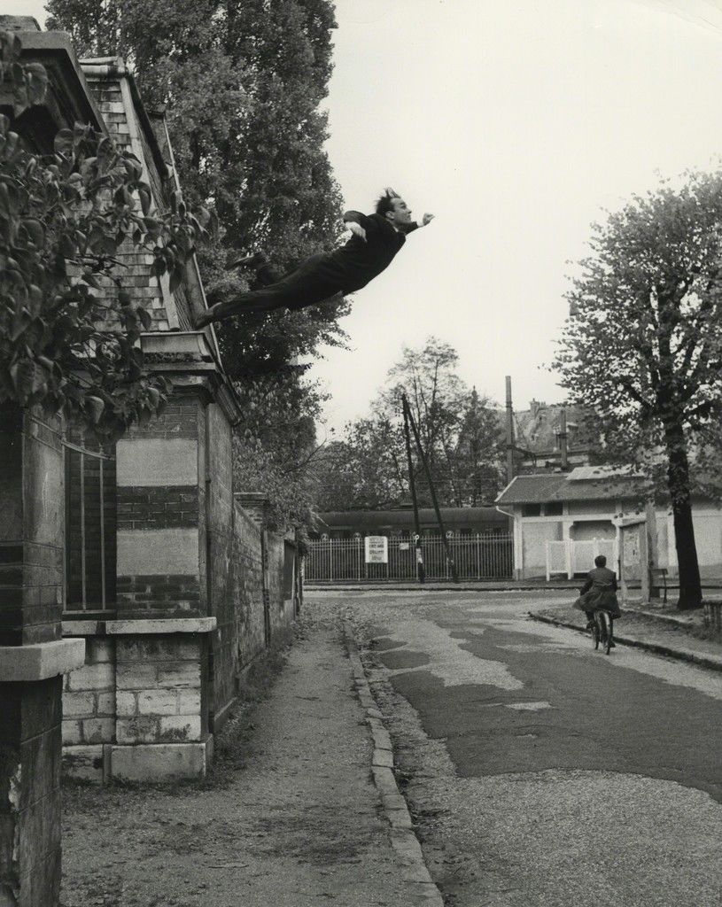 Yves Klein, Saut dans Le Vide, 1960