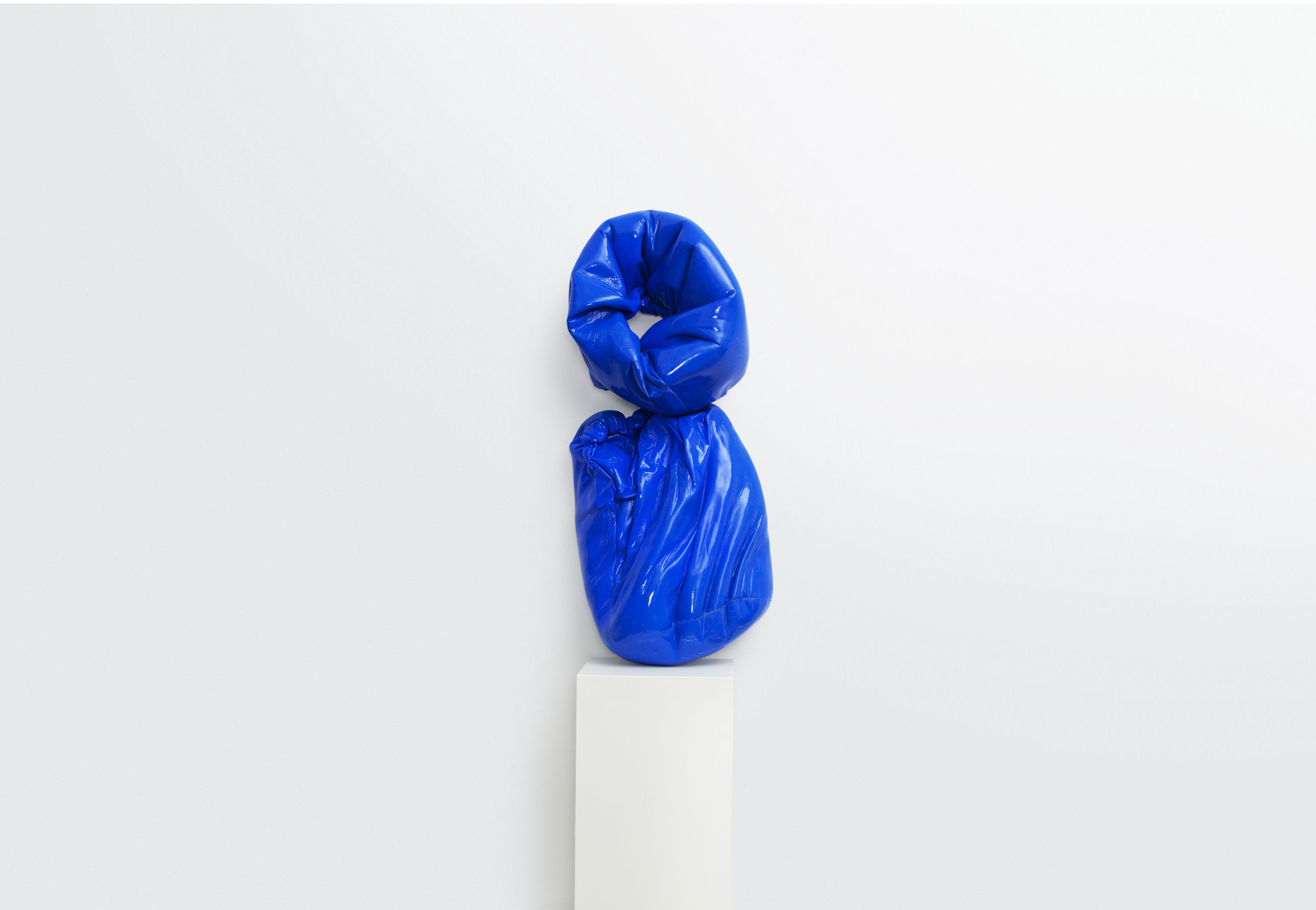 Surroundings (2019)  Injected plastic foam, fabric, pvc and foil. 102 x 41 x 28 cm