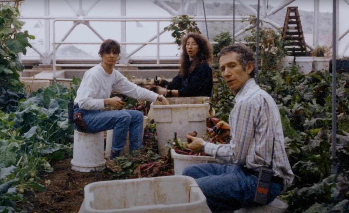 1990 Biospherians posing inside Biosphere 2 Photo: Neon