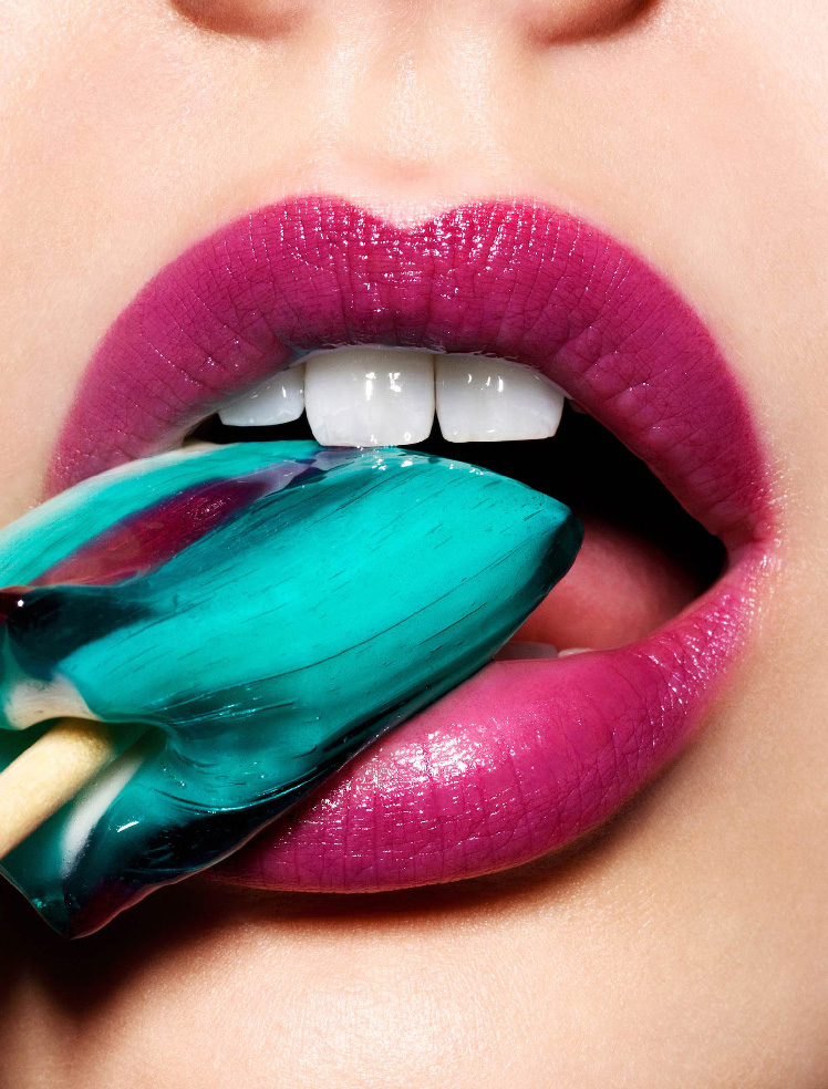 Still Life Photographer Daniel Lindh captures a colorfully textured bite