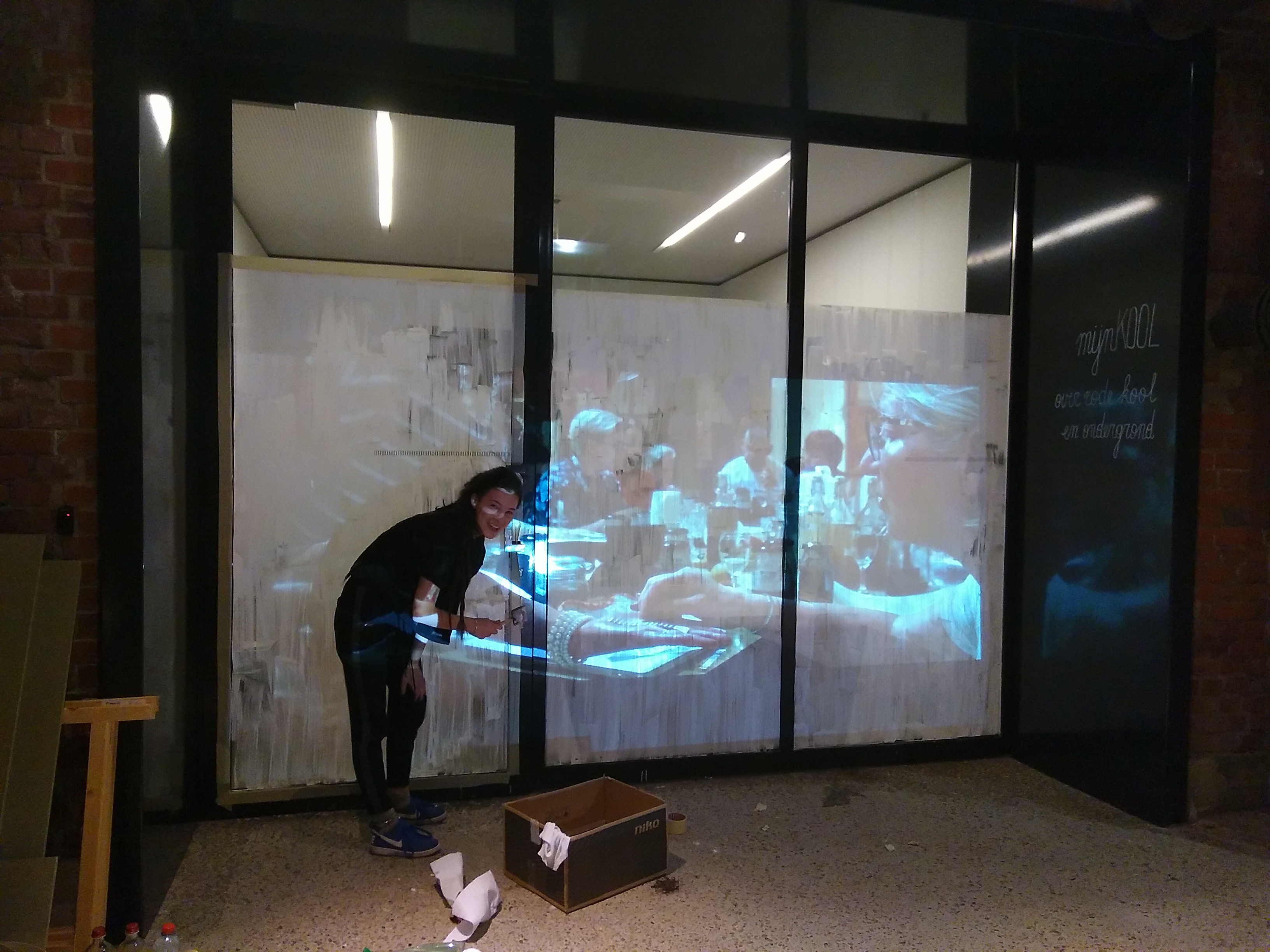 Opbouw presentatie 'mijnKOOL' in C-Mine Cultuurcentrum