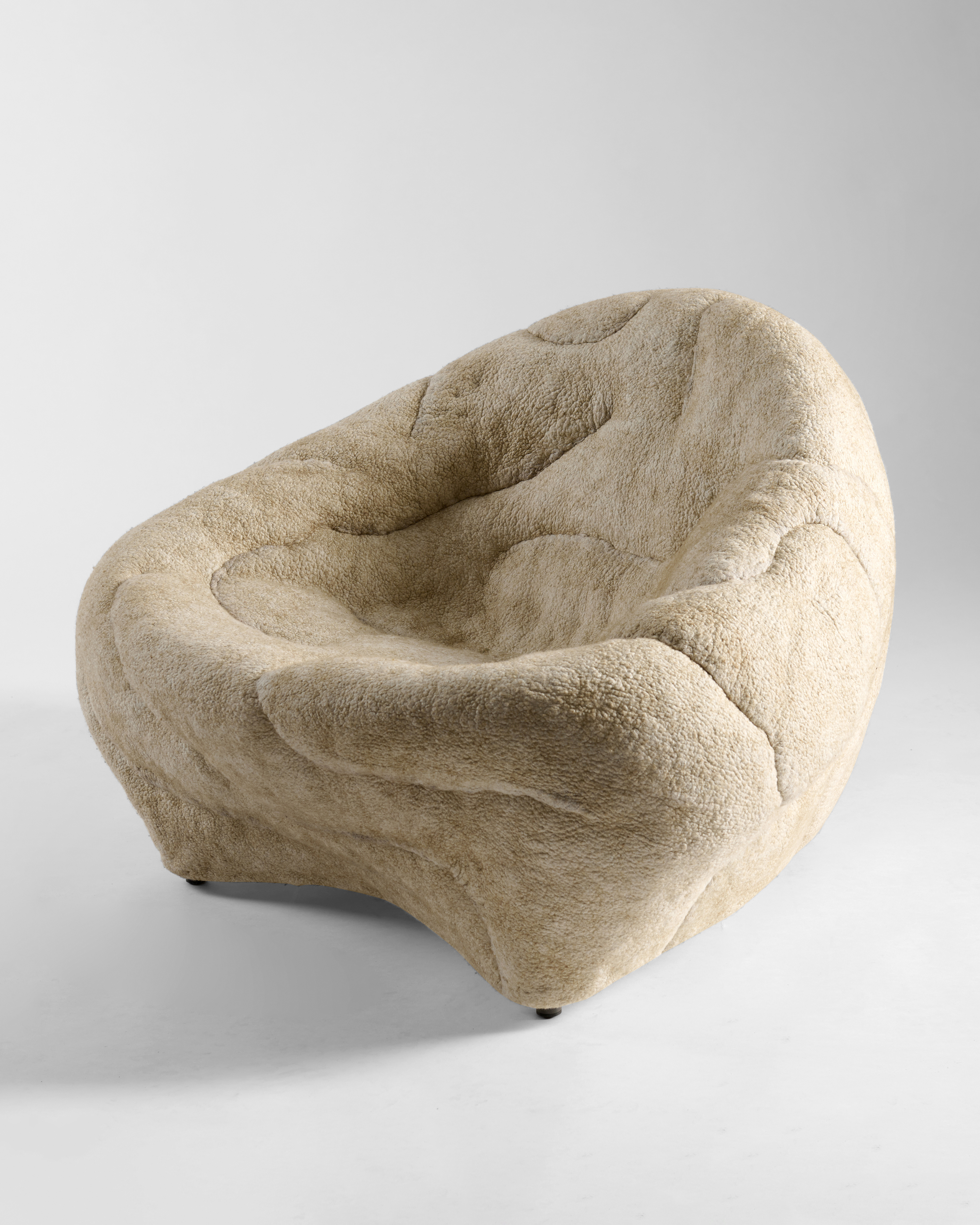 Herena, 2023 / 108x92x70cm, 43x37x28''