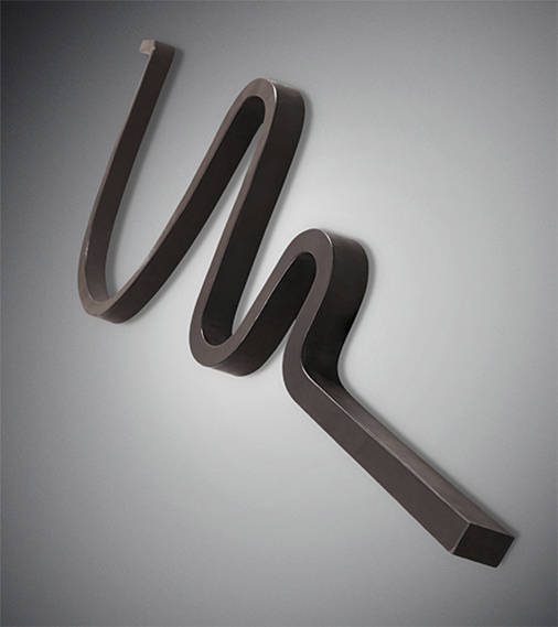 Trazo, 2017. Steel with a rust patina, 122 x 350 x 70 cm