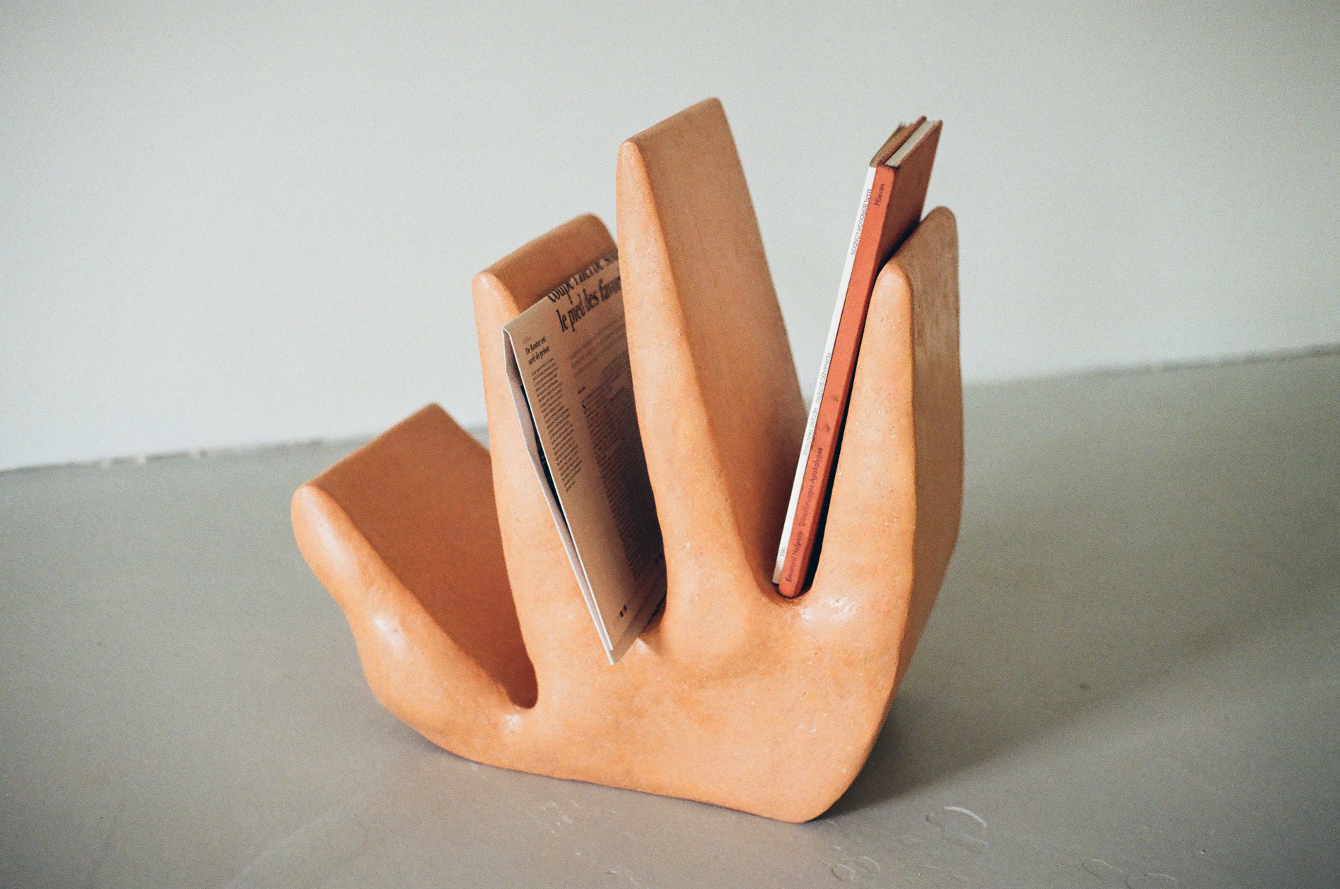 Roommates, 2020 44 x 25 x 46 cm