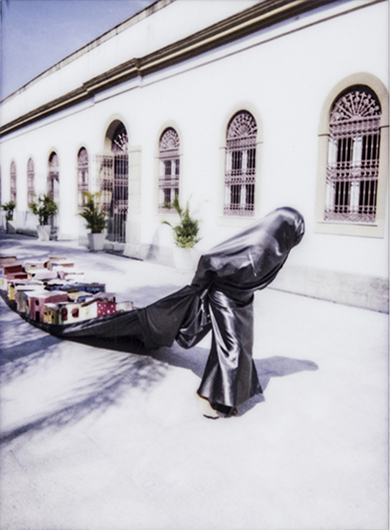 Dwelling Peformance at Casa Franca-Brasil V, 17 x 12.5cm. 2014