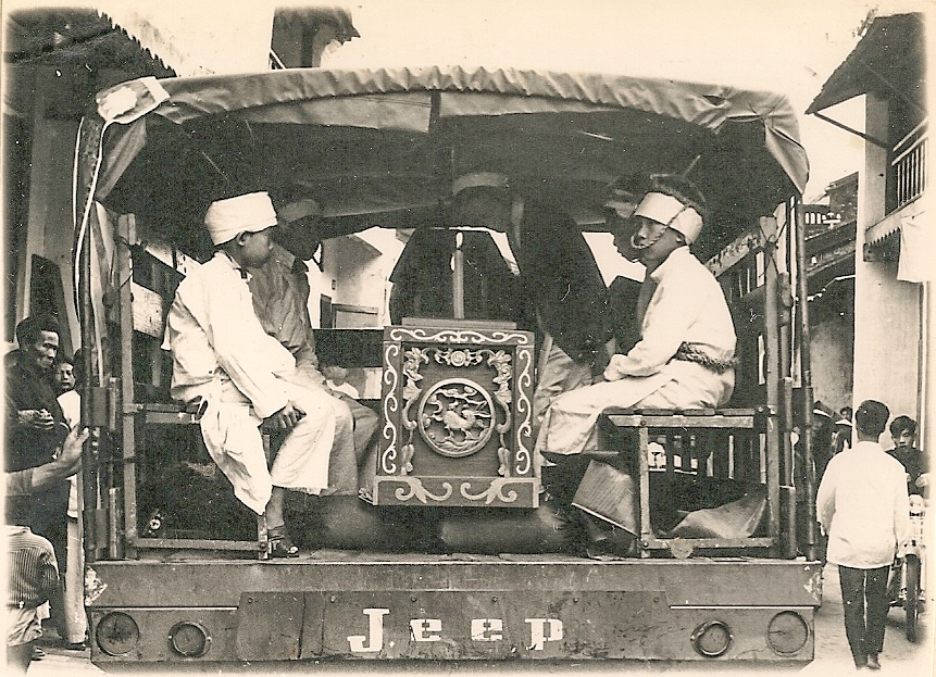 00907 Việt Nam, Buddhist funeral