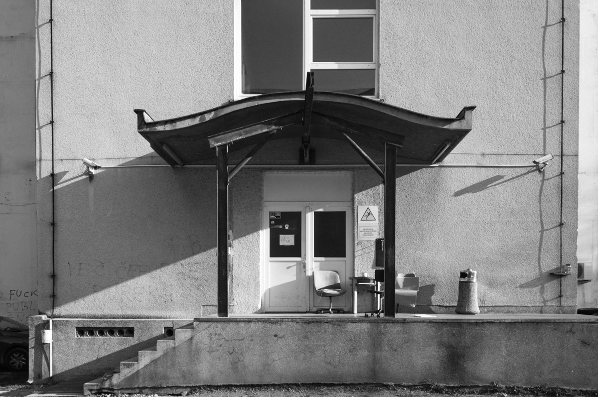 Nekdanji In&scaron;titut za &scaron;ibki tok, Ljubljana / 1954, Edvard Ravnikar