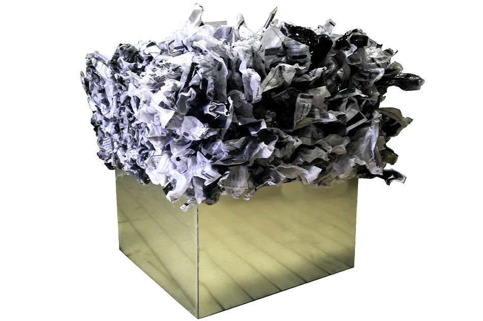 Voluspa JarpaTres formas para el secreto, 2014Papers in polyester resin and alucobond cube67 x 67 x 70 cm