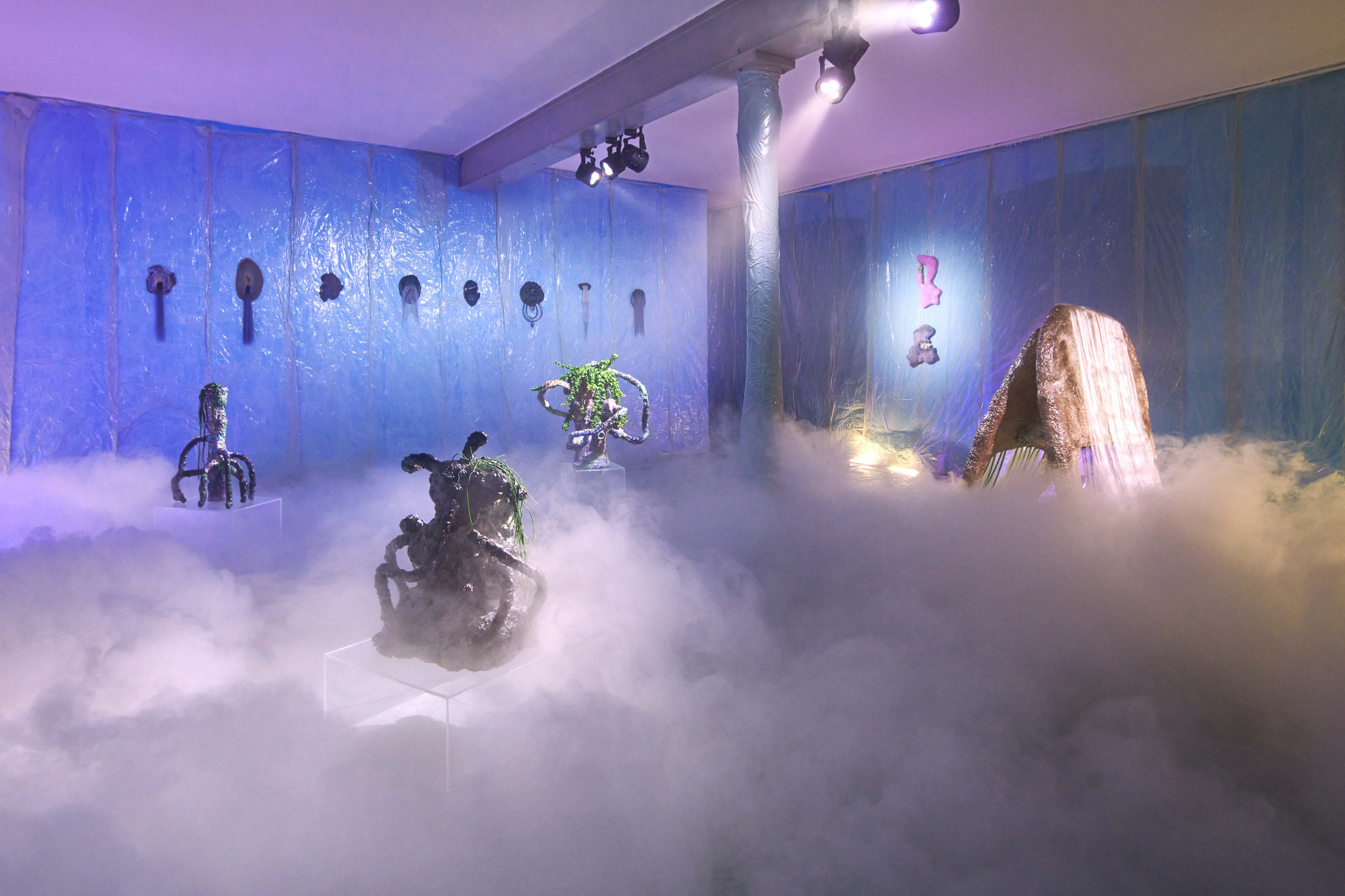 WE ARE IN BETWEEN WORLDS by TINA KOHLMANN at FREITAGSK&Uuml;CHE [20251212 to 20260206] [Photo: Jens Gerber]