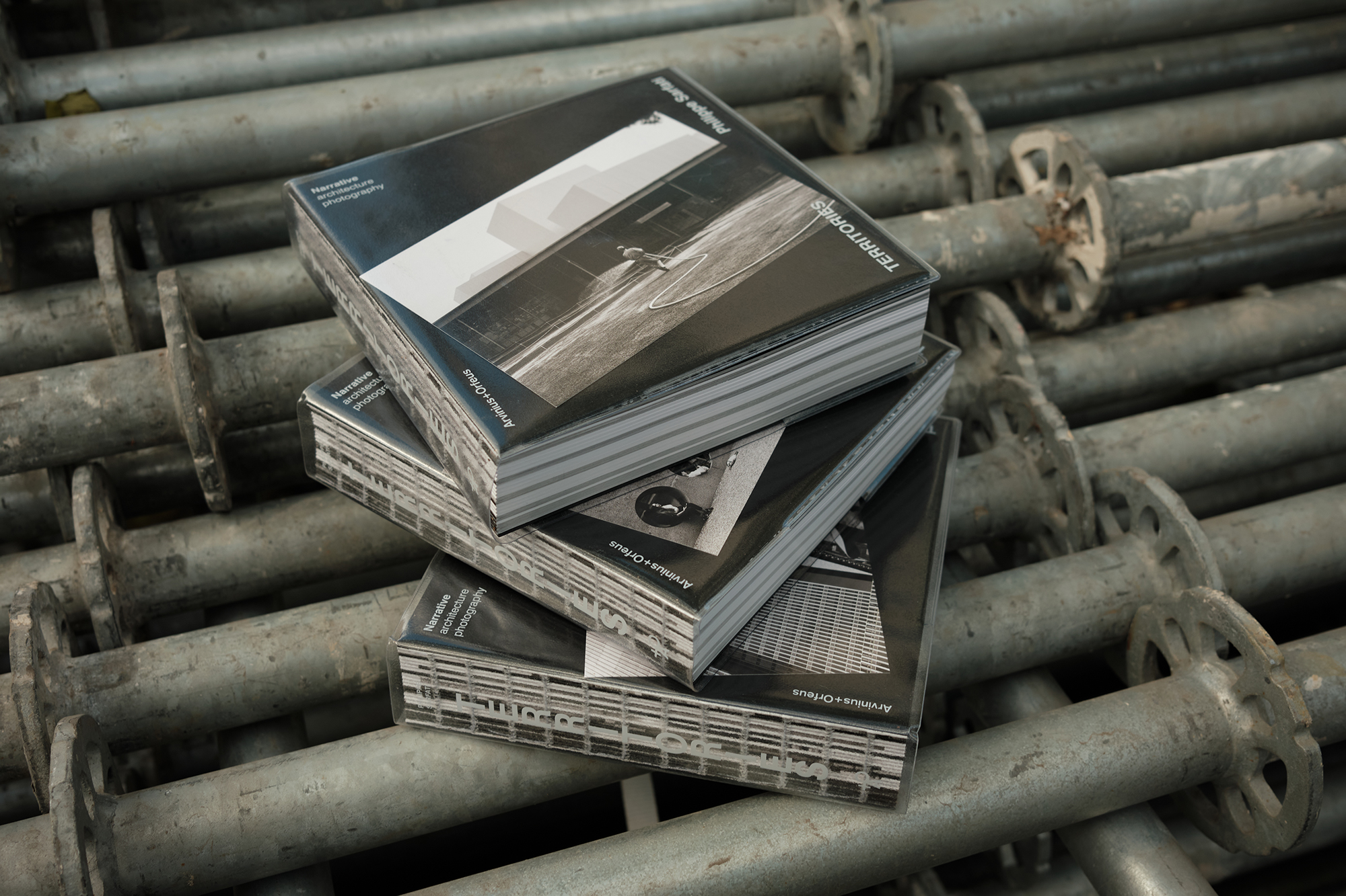 Philippe Sarfati-Territories-photography-photographer-street-documentary-architecture-black-and-white-book-design-cover-arvinius-orfeus