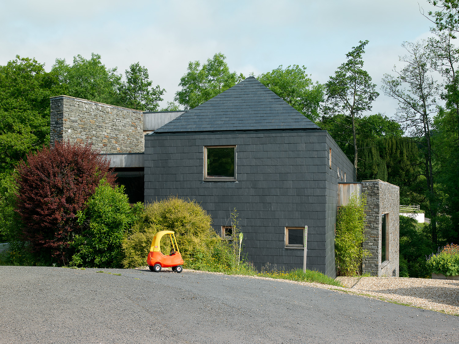 TY HEDFAN • FEATHERSTONE YOUNG ARCHITECTS