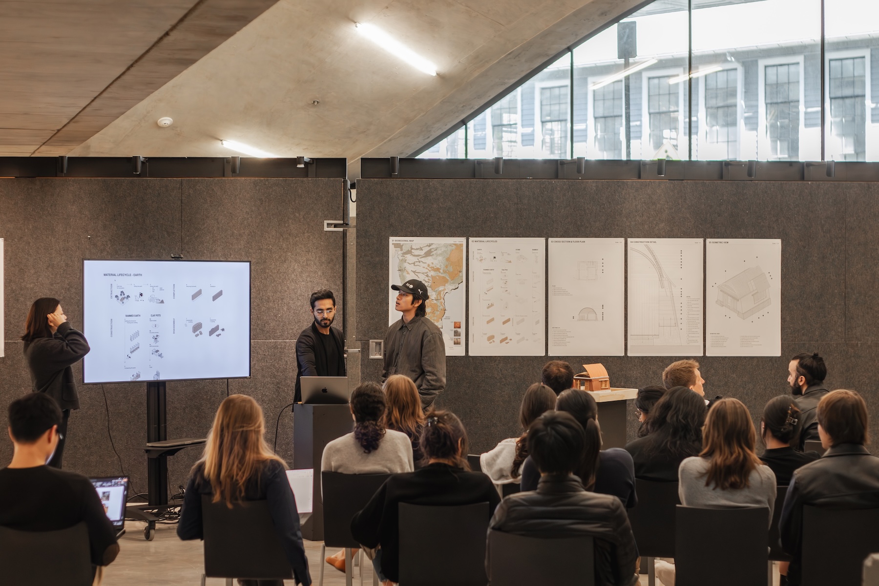 &copy; Varun Gandhi, Brandon Leung, Victoria Lee