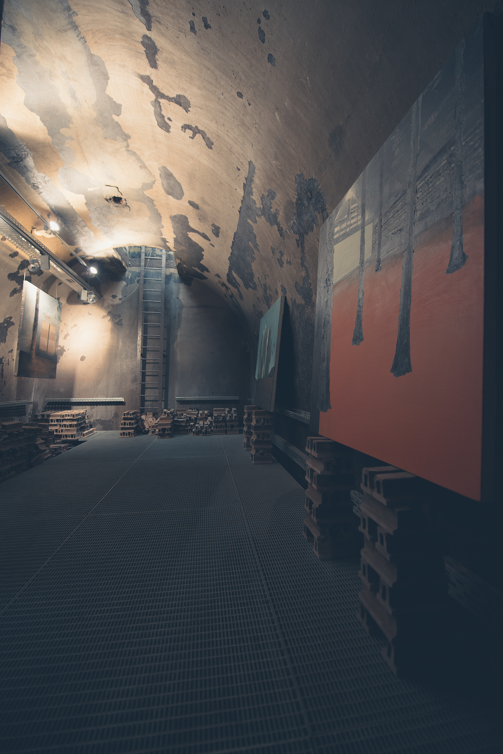 Loc - solo exhibition (2014) Uzina de Apă, Suceava [Romania]