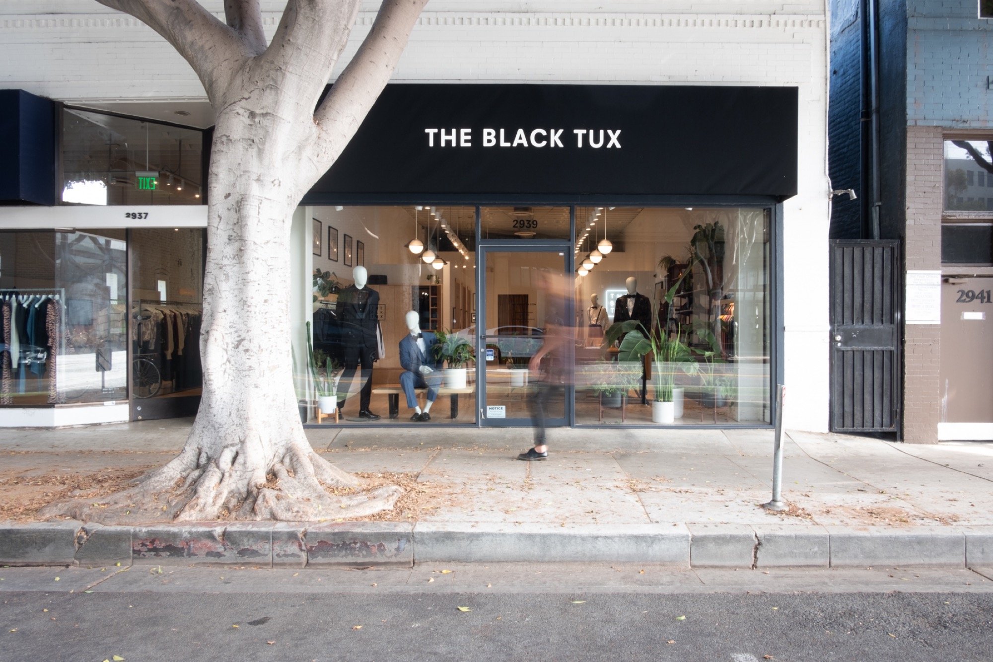 black tux centre street