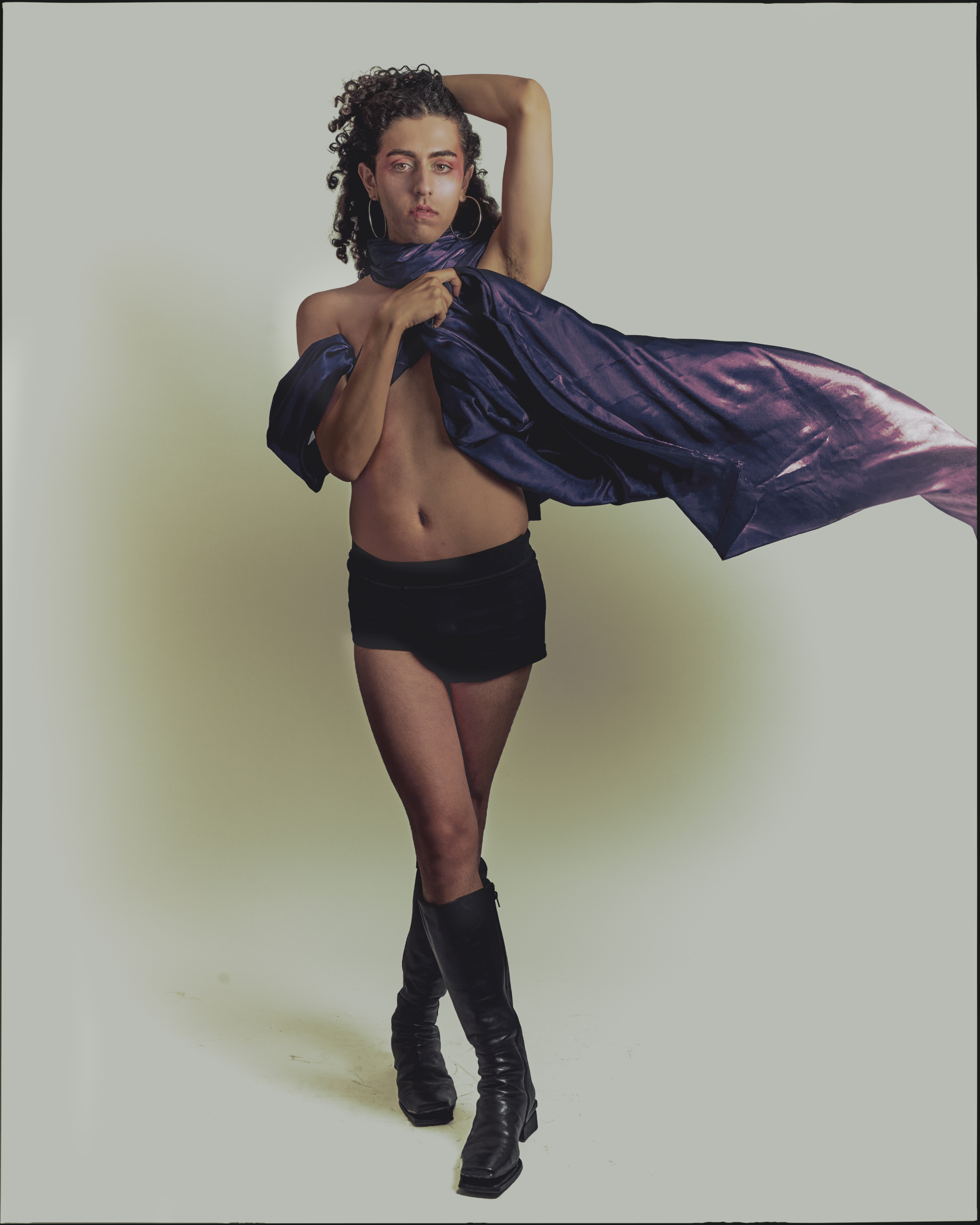 Fashion photographer in Israel – editorial and commercial fashion photography in Tel Aviv | צלם אופנה תל אביב, צילום אופנה מקצועי לסטודיו וקמפיינים