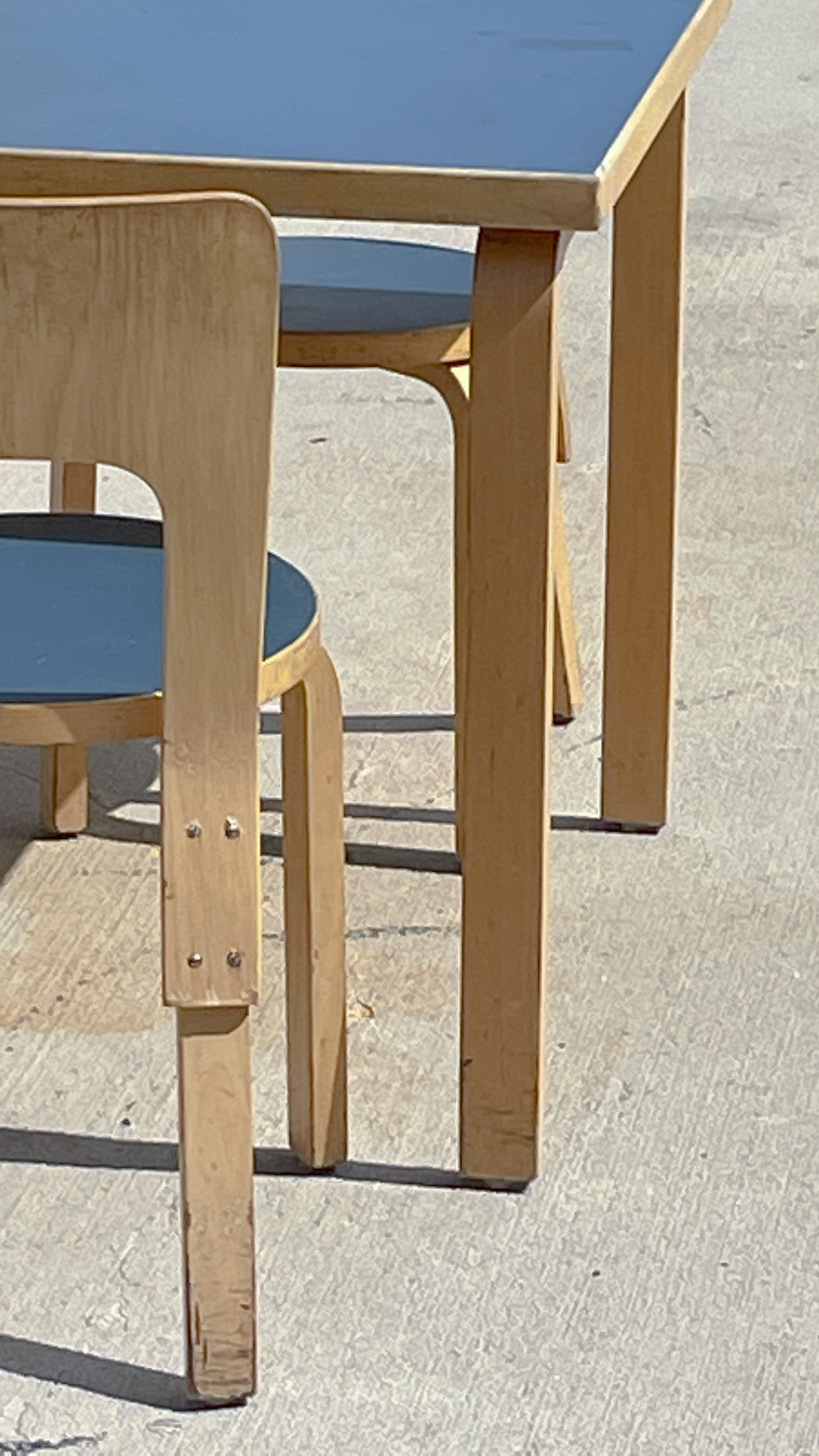 SWEETERFAT ALVAR AALTO VINTAGE DINING SET IN BLUE 1970S RARE