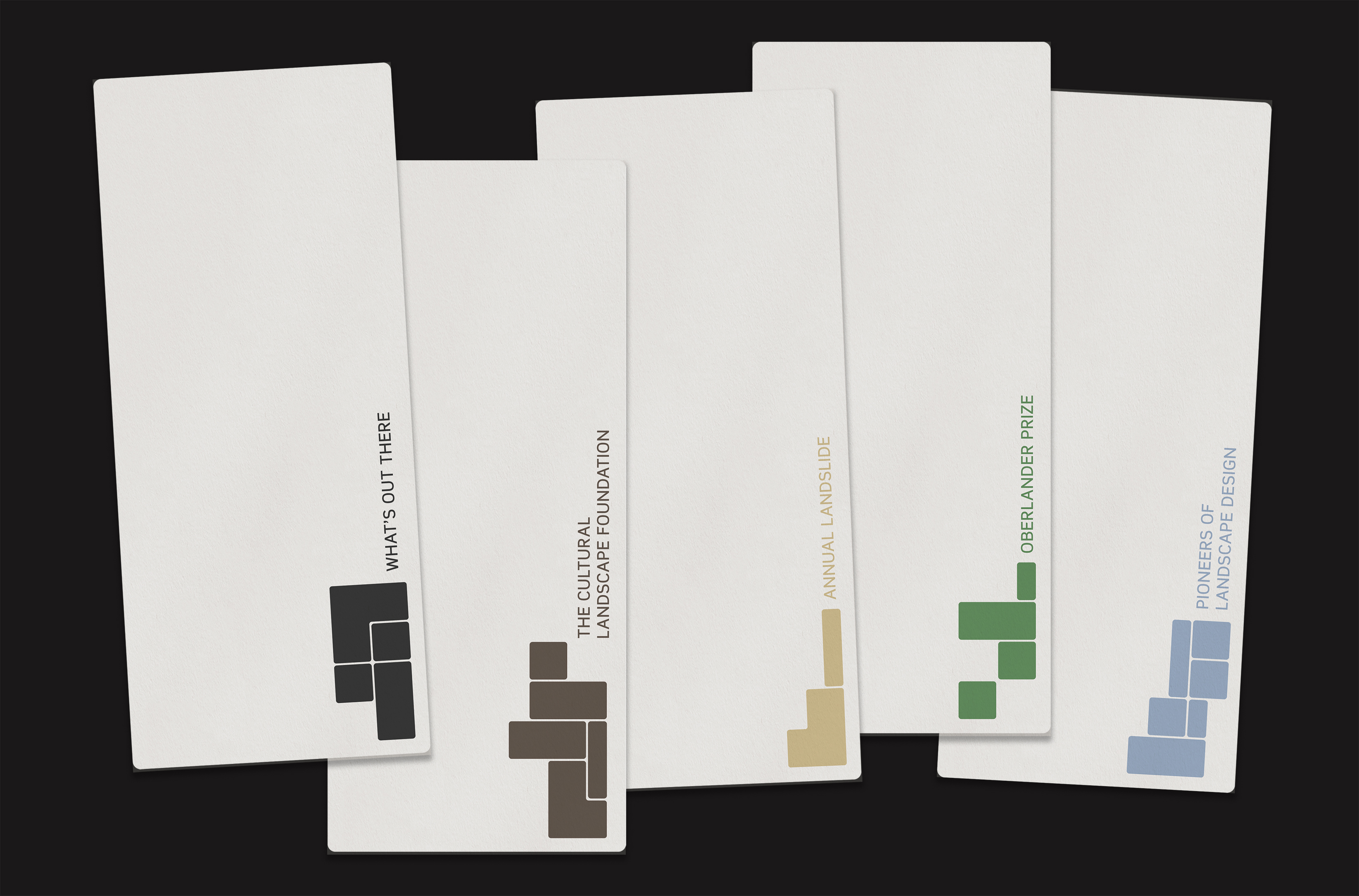 ︎Brochure covers