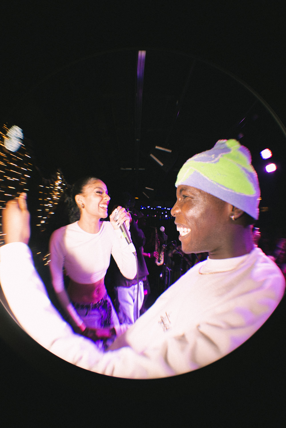 IT'S A CHAMOMILE CHRISTMAS PARTY