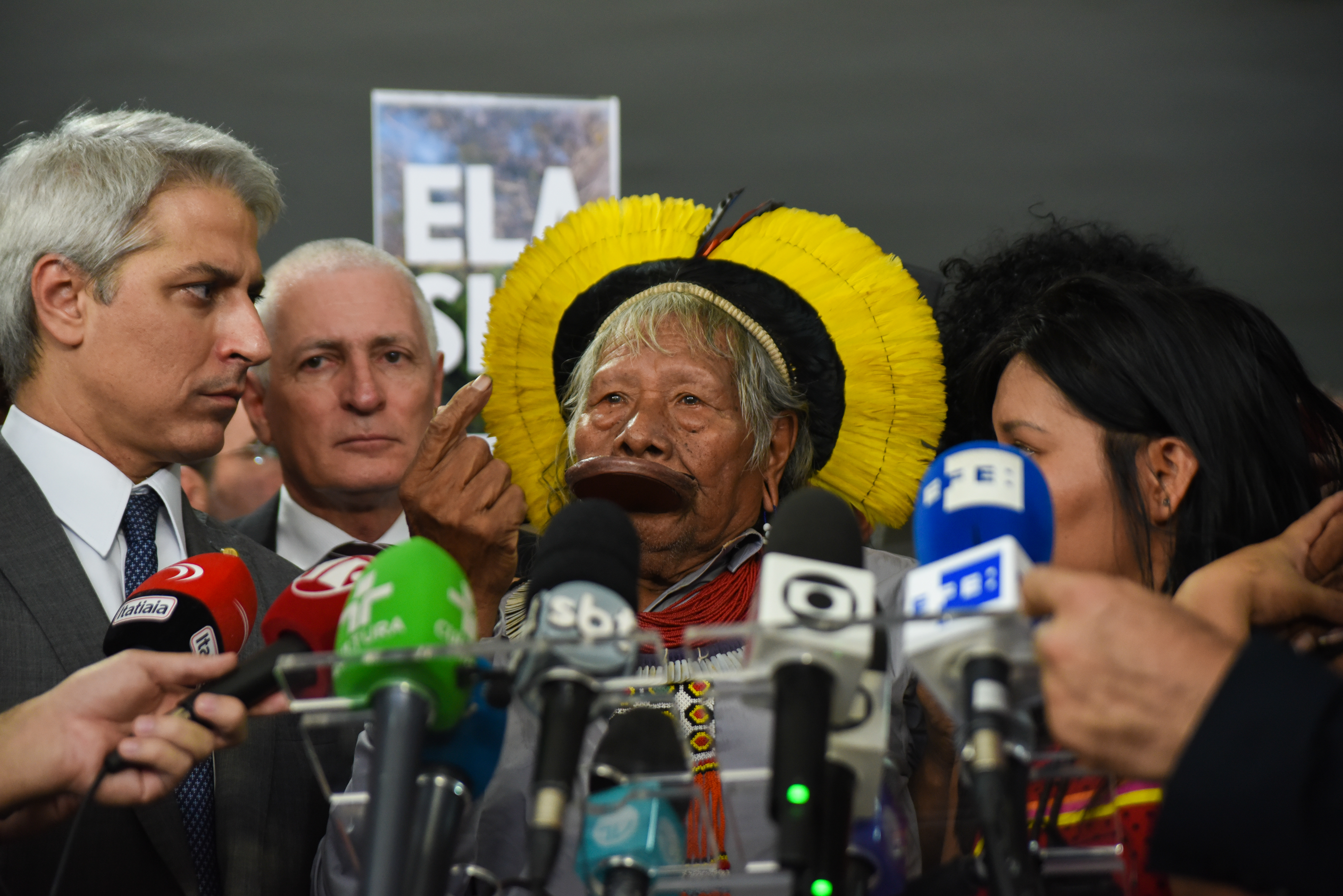 Líder indígena Raoni Metuktire em coletiva de imprensa no Congresso Nacional (Brasília-DF) 