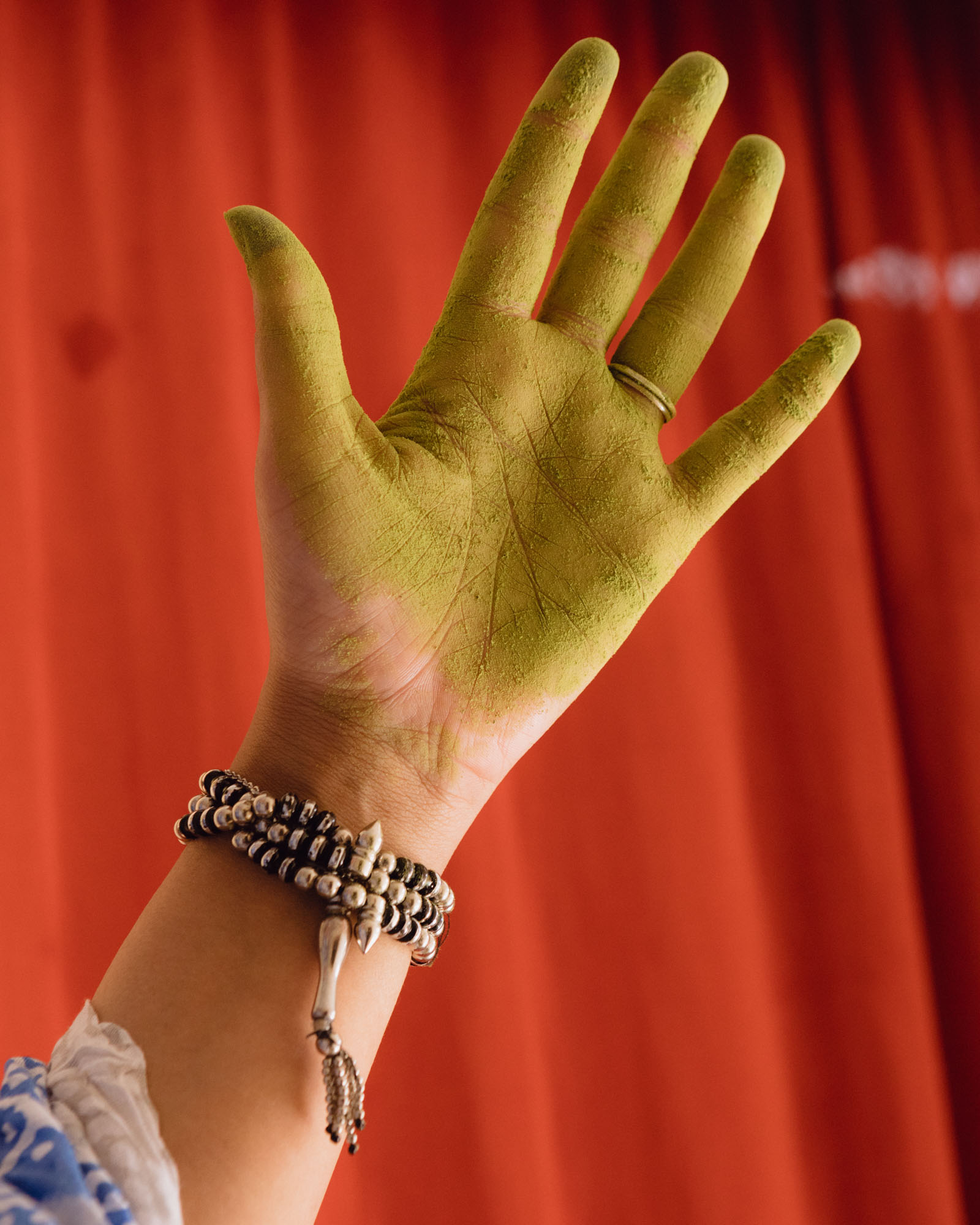 In the Sahara, the Solace of Community Baking