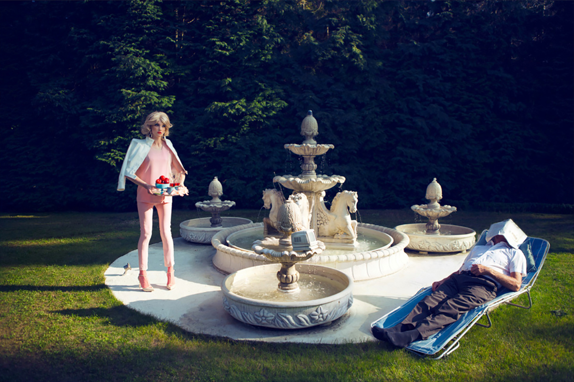 Elektronica for Lovers, nov 2013, VICTOIREmagazine styling by Marieke DePauw 