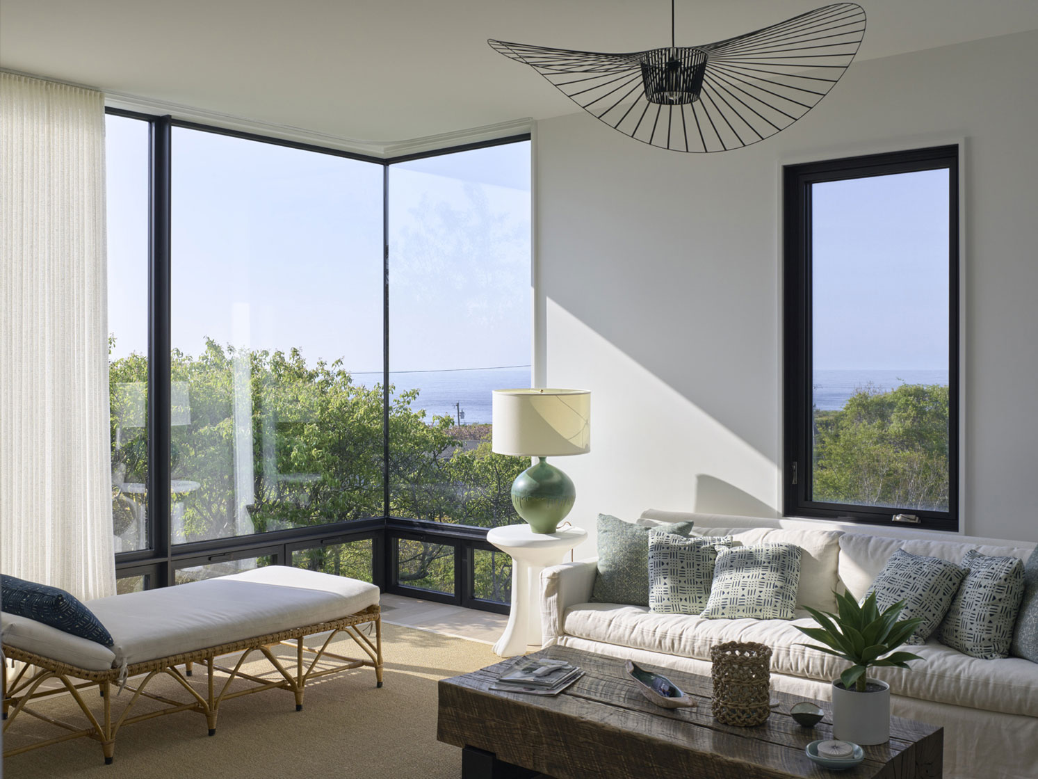 DANIEL ROMUALDEZ ARCHITECTS - PRIVATE HOUSE - MONTAUK, NY