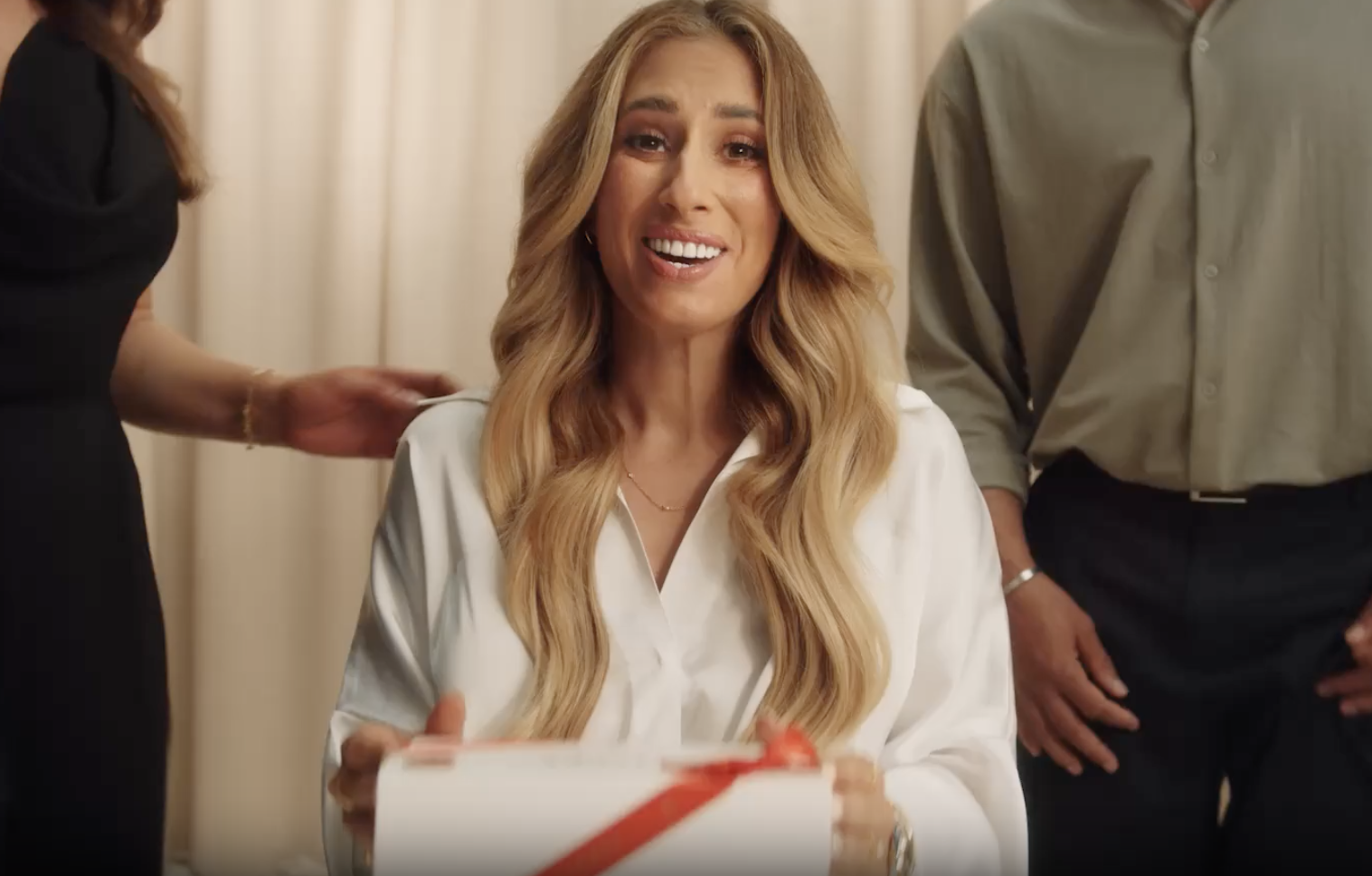 ABBOTT LYON X STACEY SOLOMON CHRISTMAS '25 (TVC) COSTUME ASSISTANT TO MATILDA OLIVER