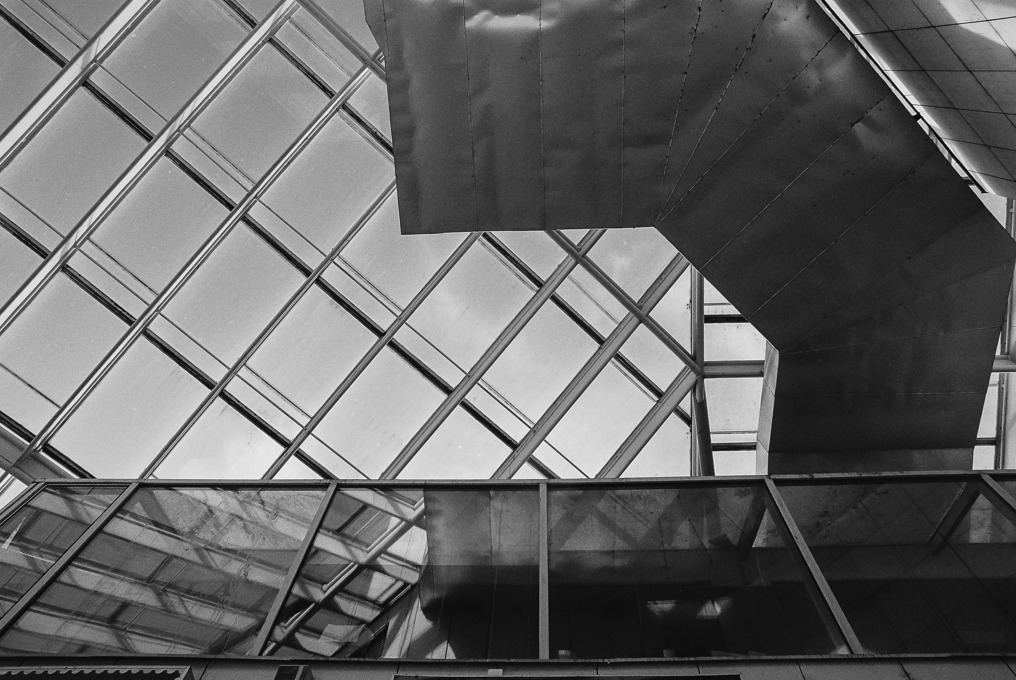 Plo&scaron;čad Borisa Kraigherja, Ljubljana / 1984, Janez Lajovic, Majda Dobavec Lajovic