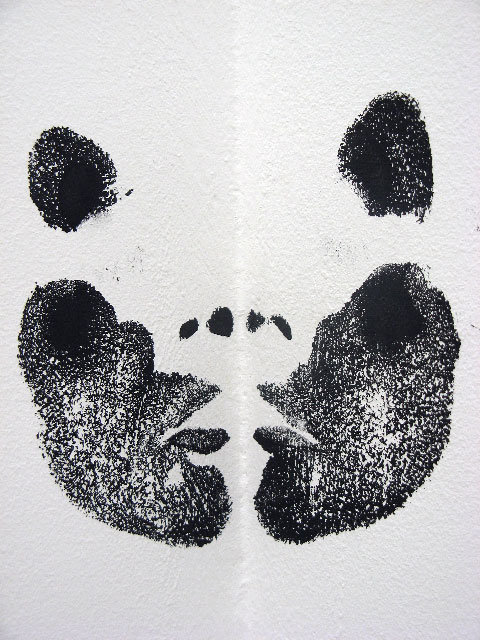 Gabriel Orozco, Face Imprint on Wall, 2007